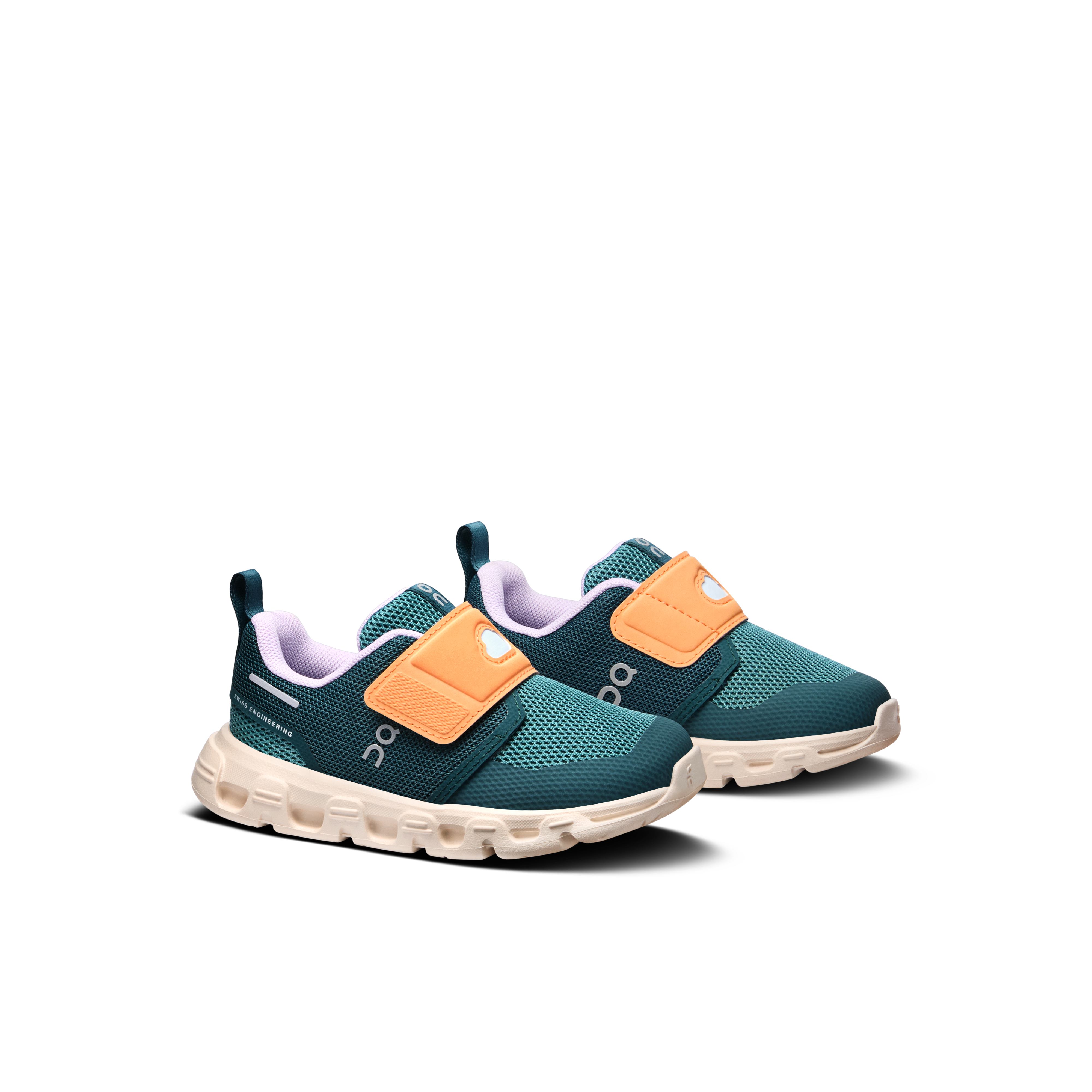 On Cloud Dash Mistletoe & Grain Unisex Active life Shoes
