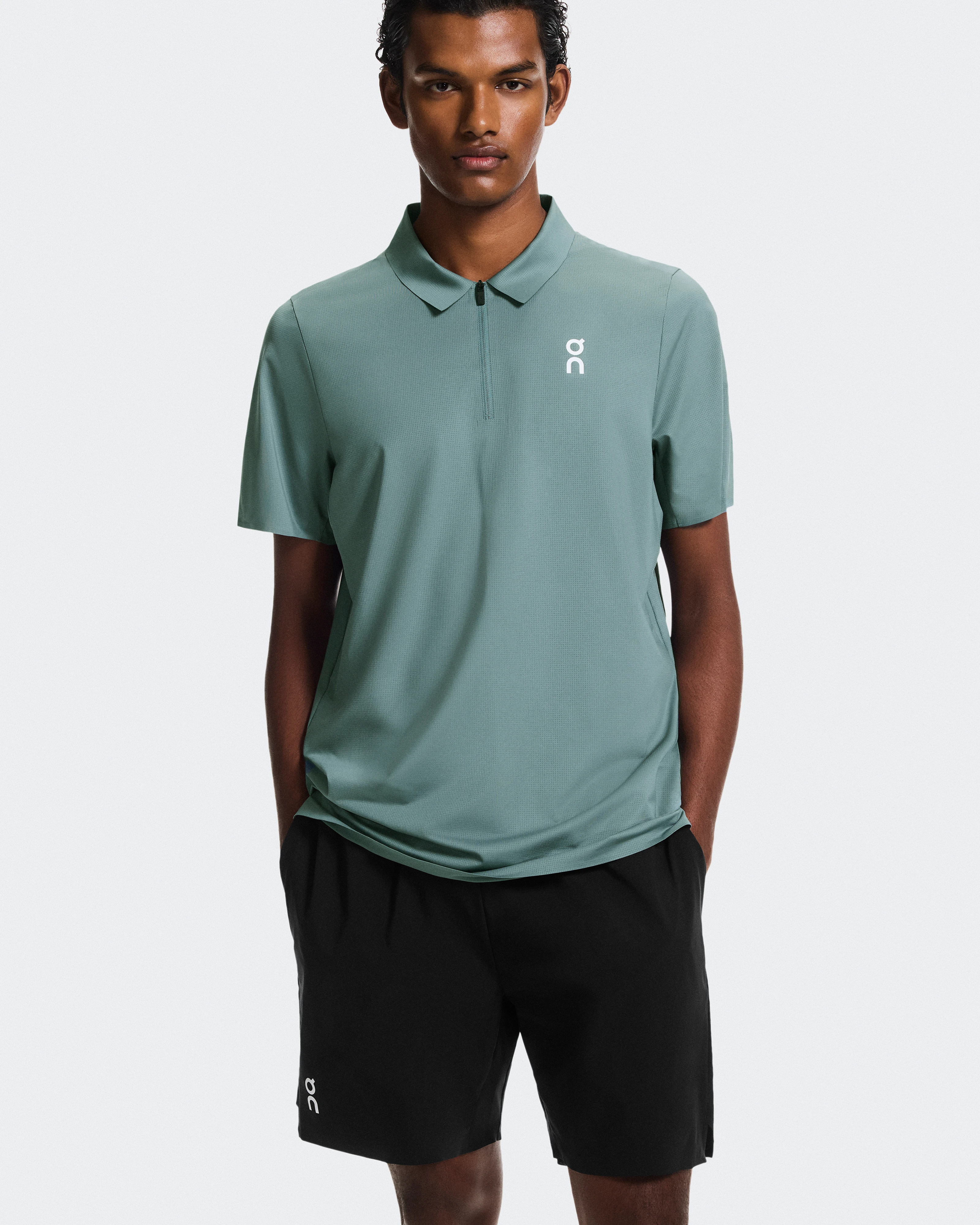 On 7" Court Shorts Black Men Shorts
