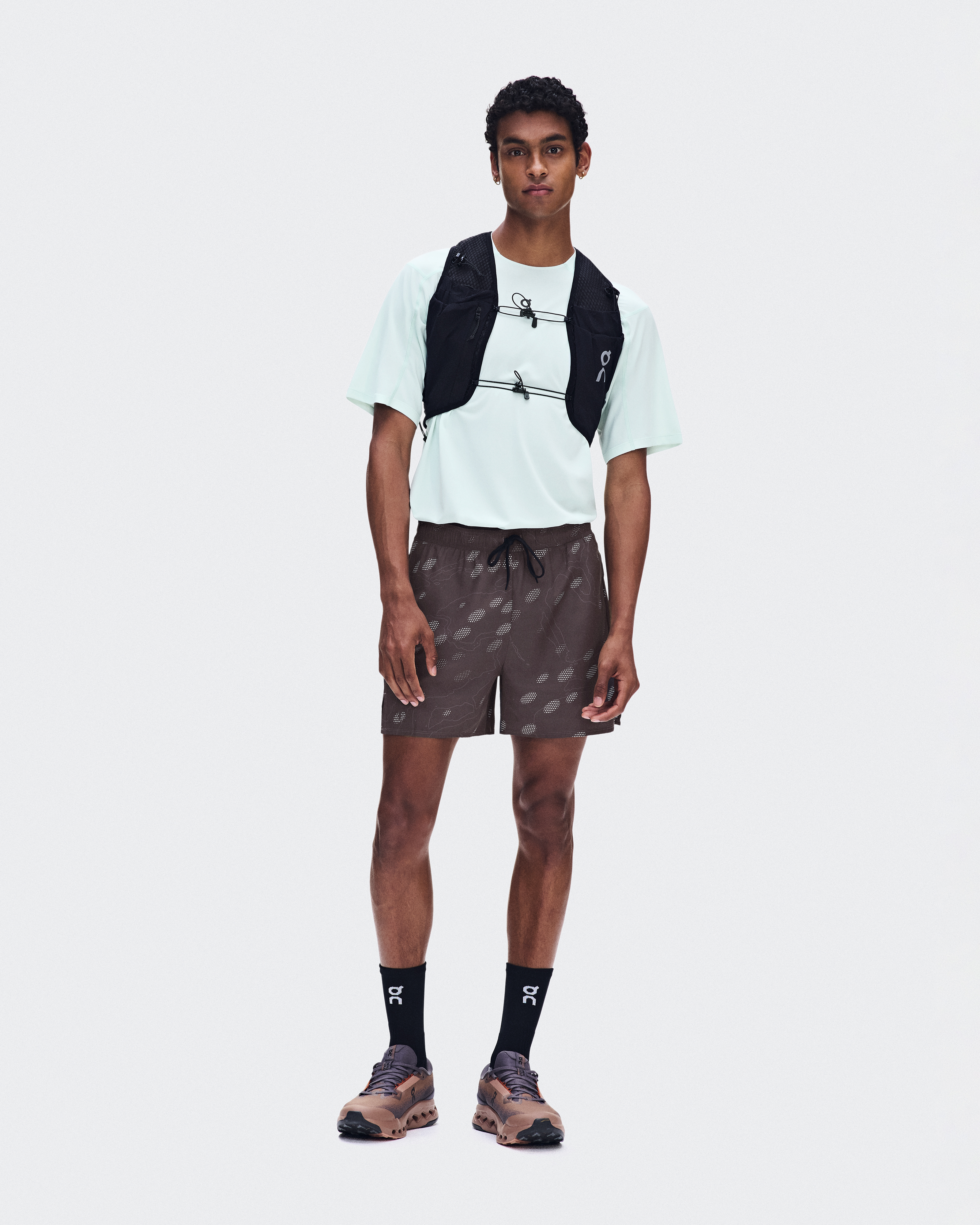 Trail Shorts in Mulberry