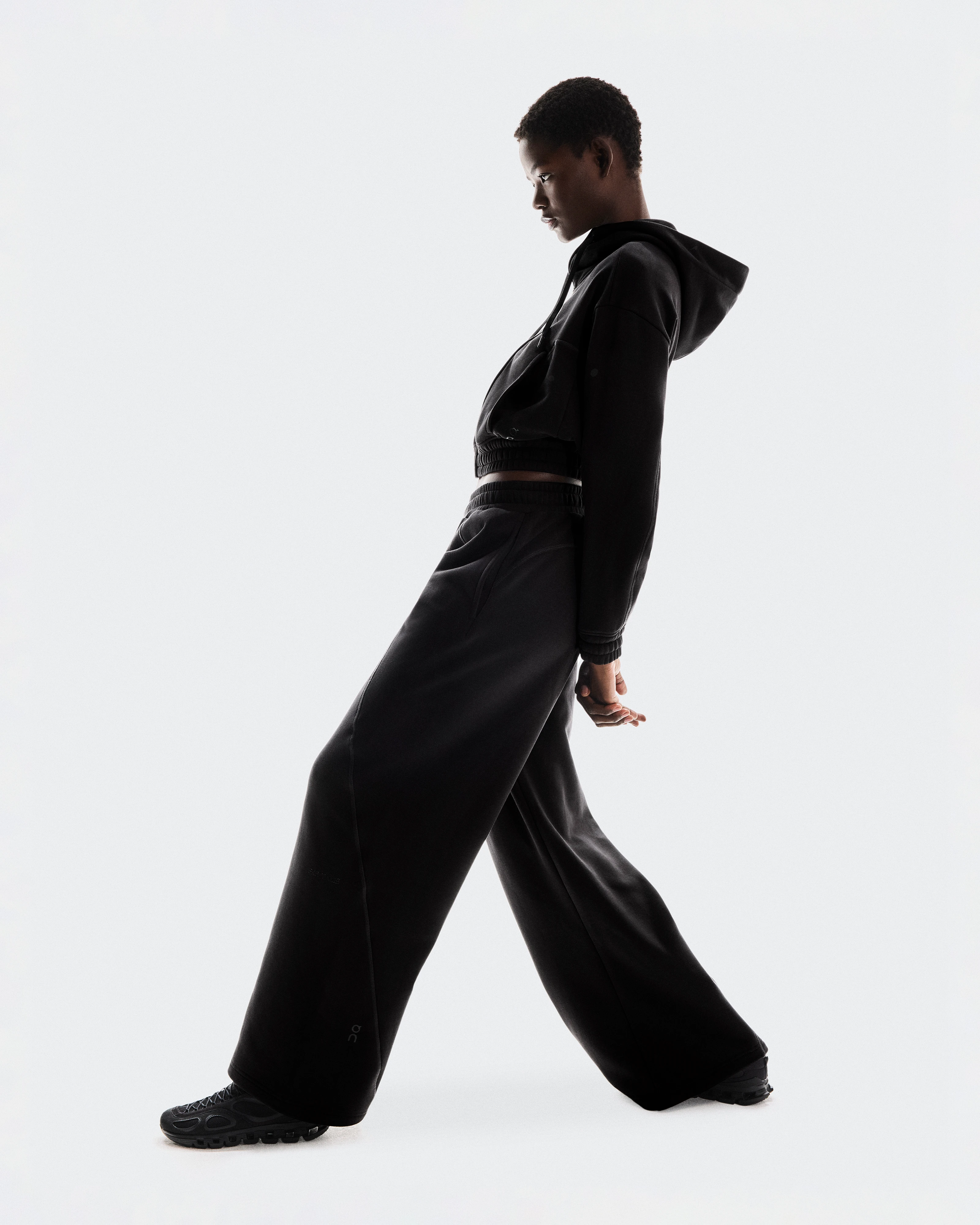 On Club Loose Pants FKA Black Women Pants