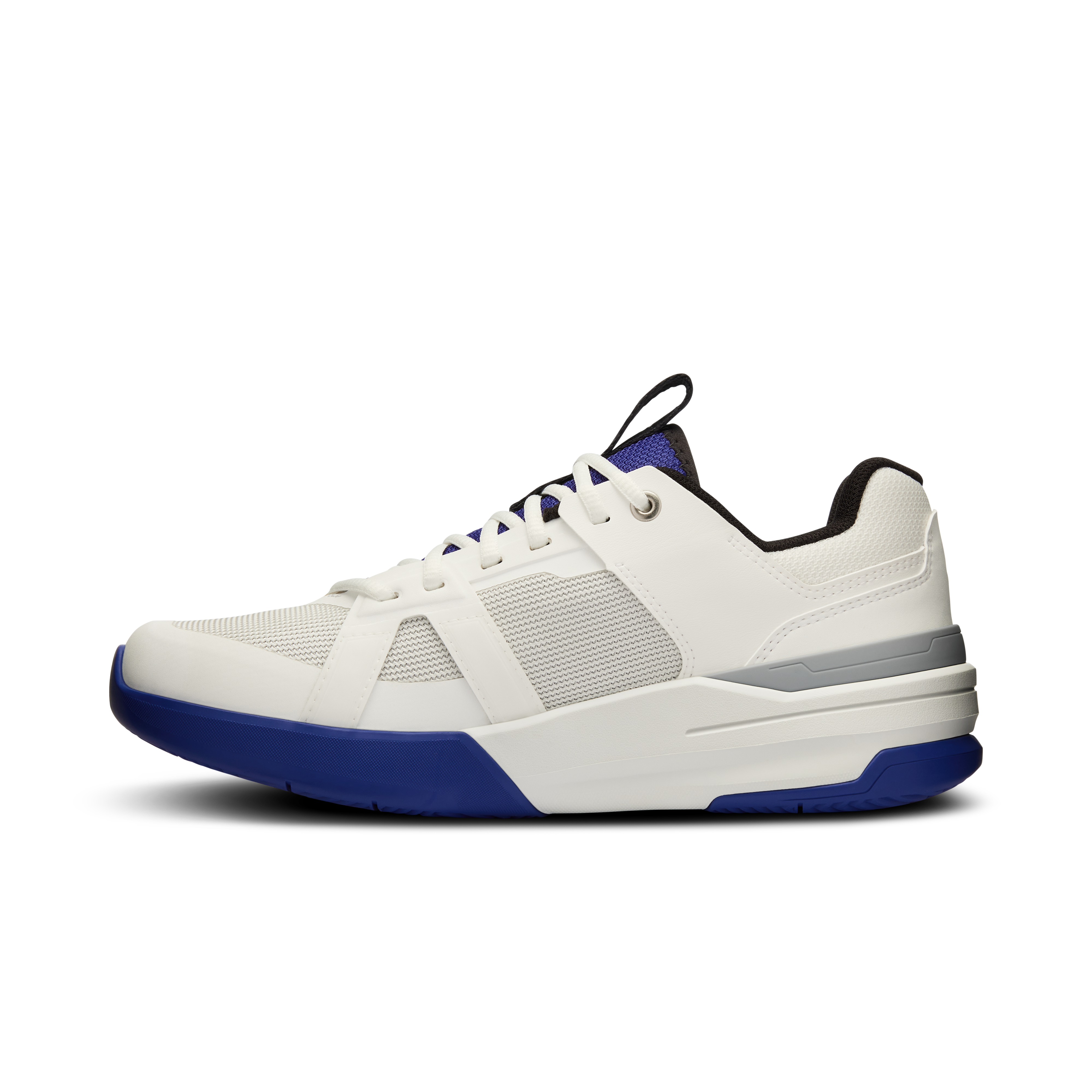 On THE ROGER Clubhouse Pro Youth Undyed & Indigo Youth Active life Shoes