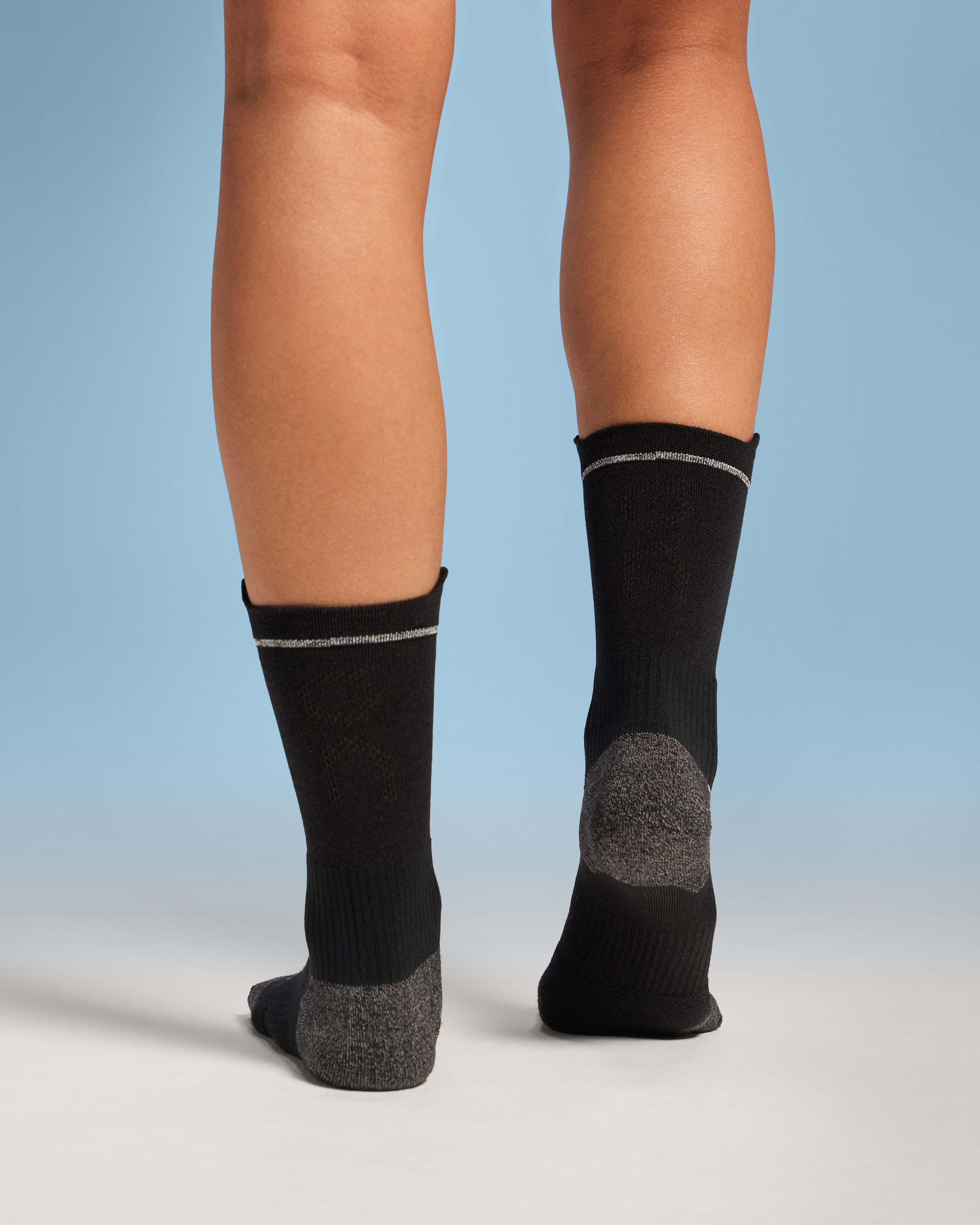 On Merino Ultra Sock Black Unisex Socks