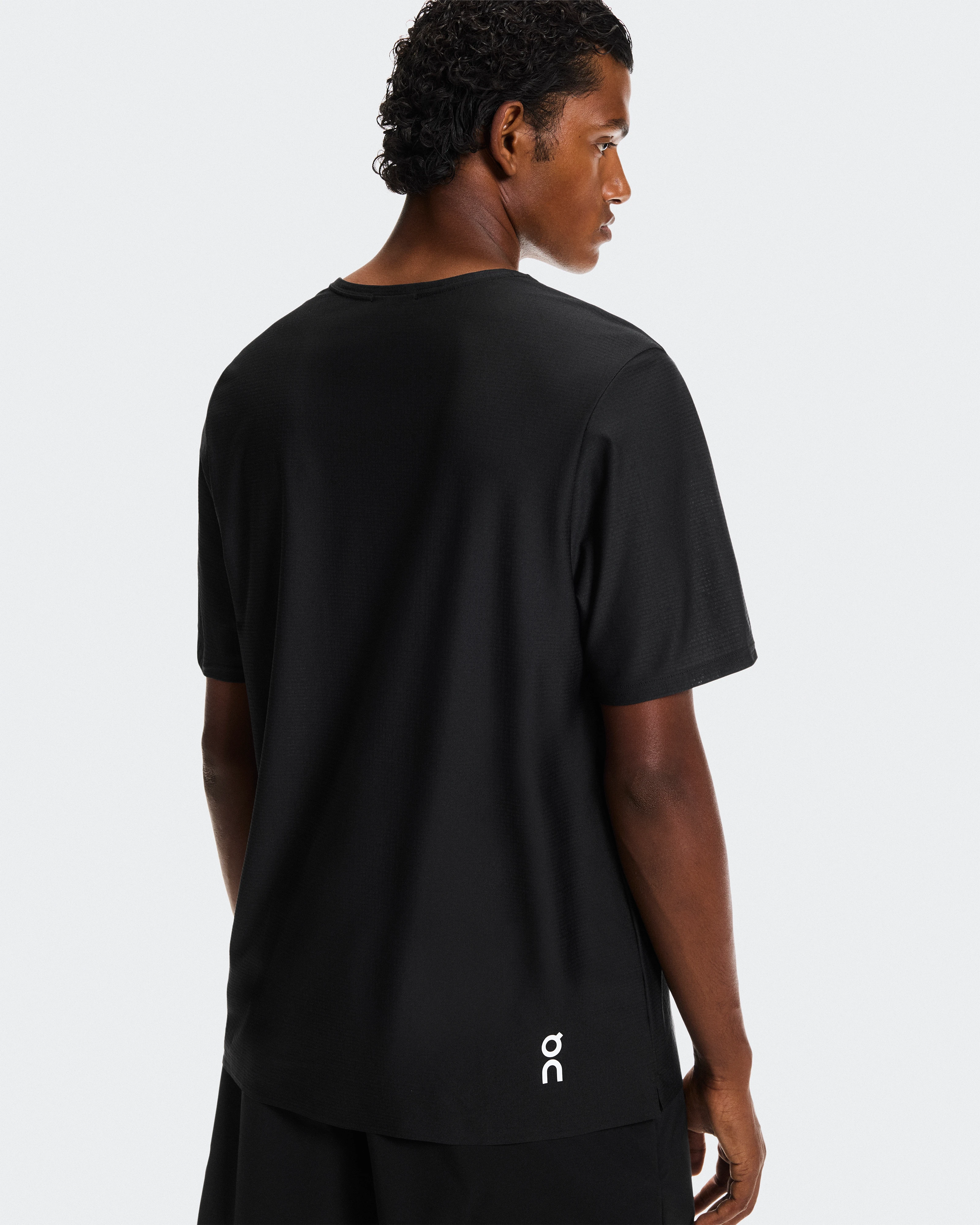 On Court-T Black Men Tops and t-shirts