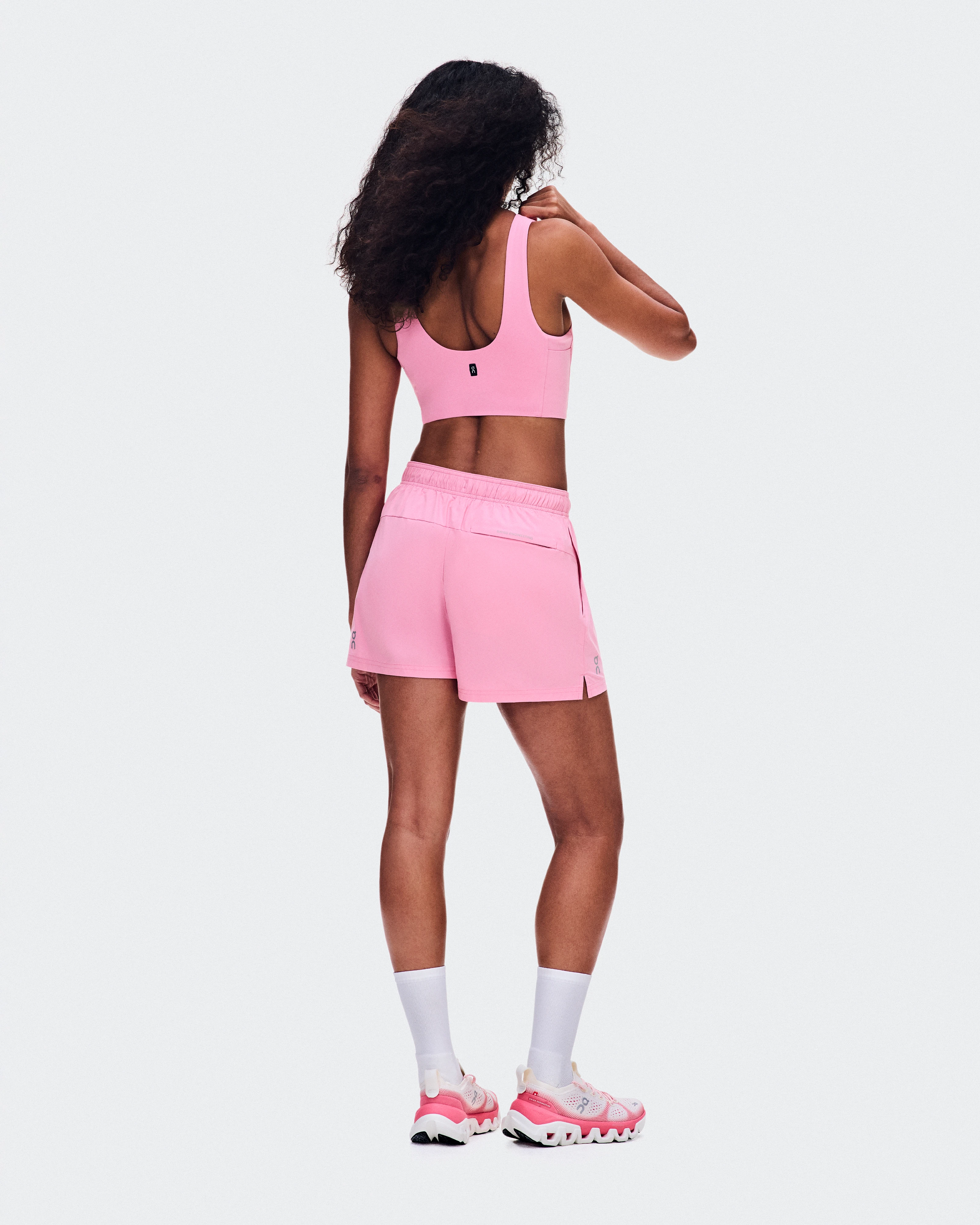 On Core 2-in-1 Crop Bubblegum Women Tops and t-shirts