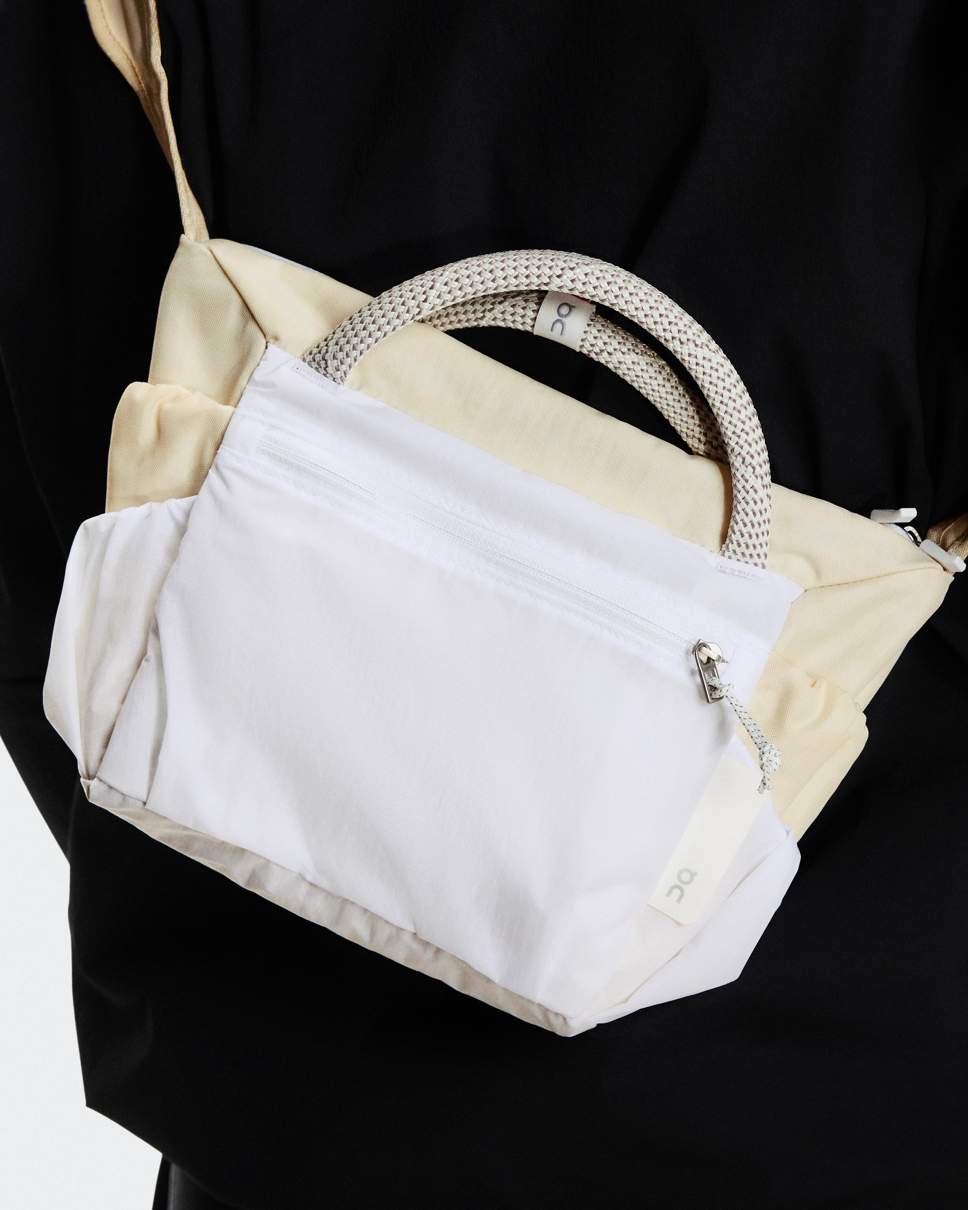 On Track Pack Mini Elite Cream & White Unisex Bags