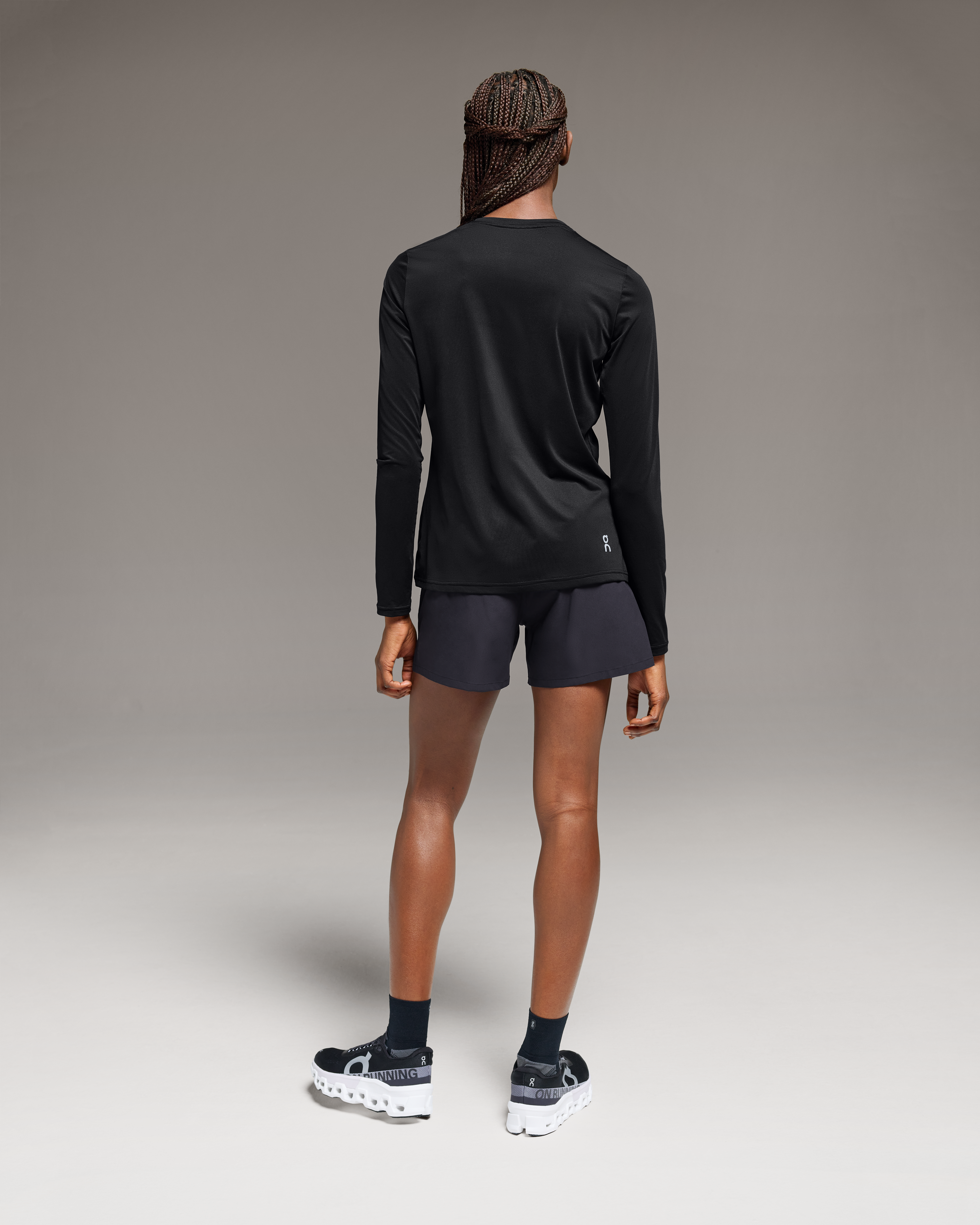 On Core Long-T Black Women Tops and t-shirts