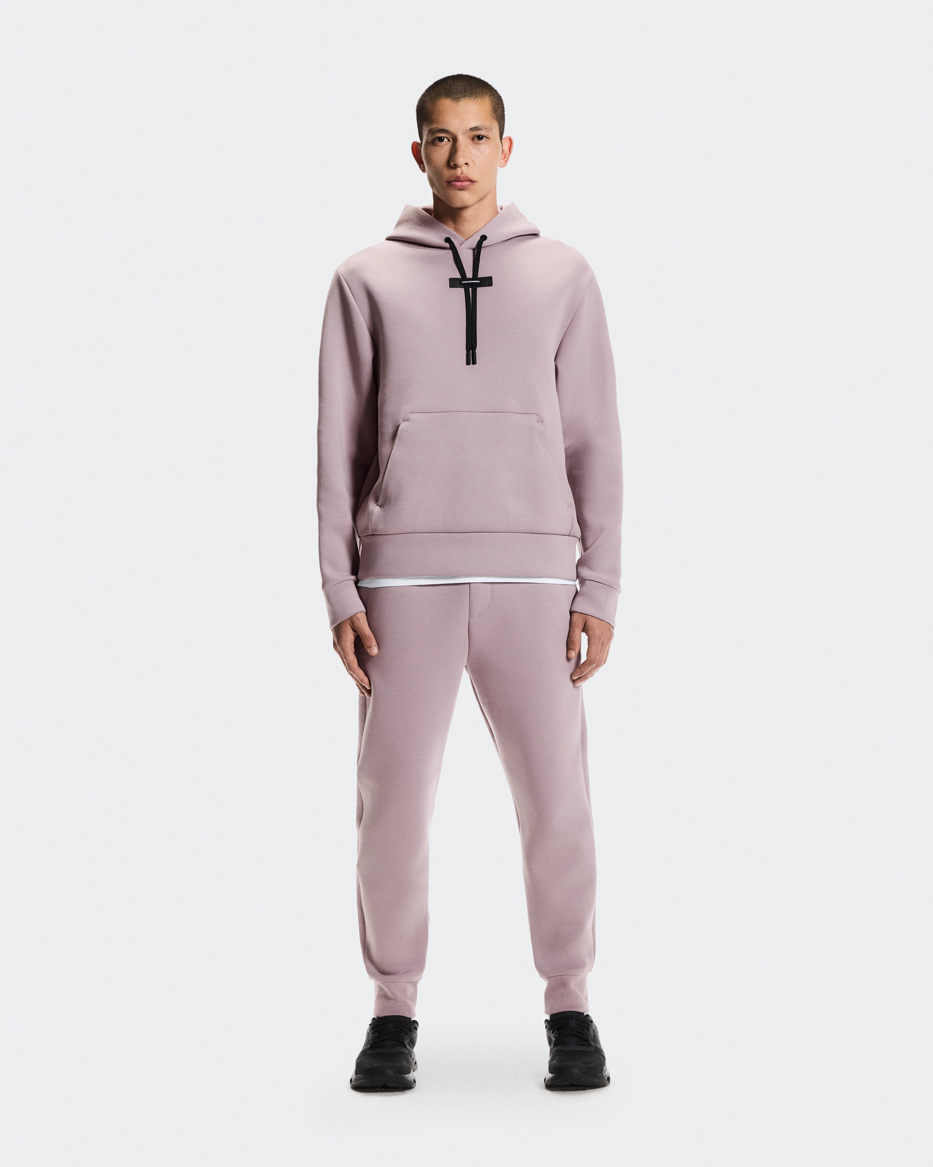 On Focus Tech Sweatpants Heron Men Pants