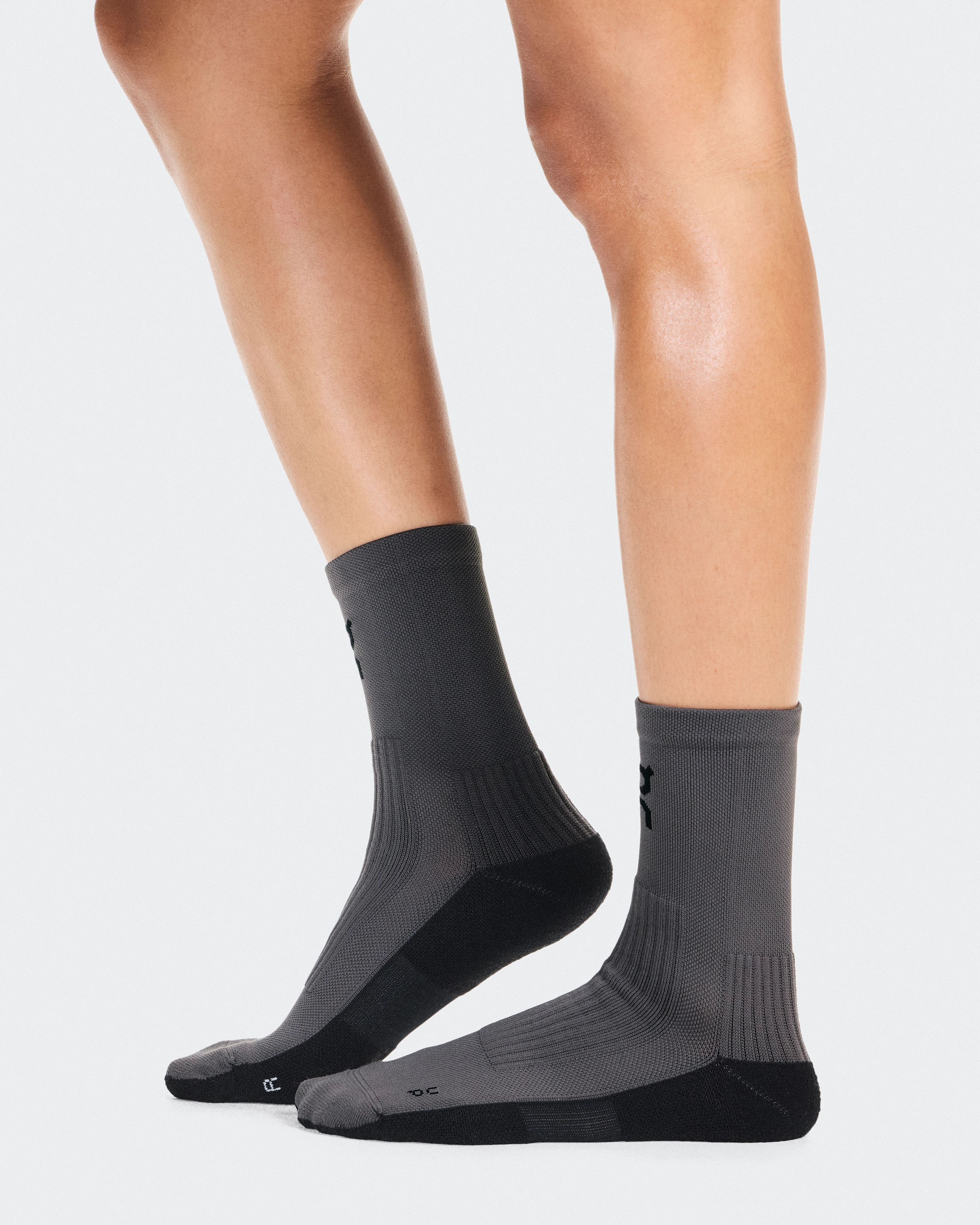 On Trail Sock High 2P Olive & Eclipse Unisex Socks
