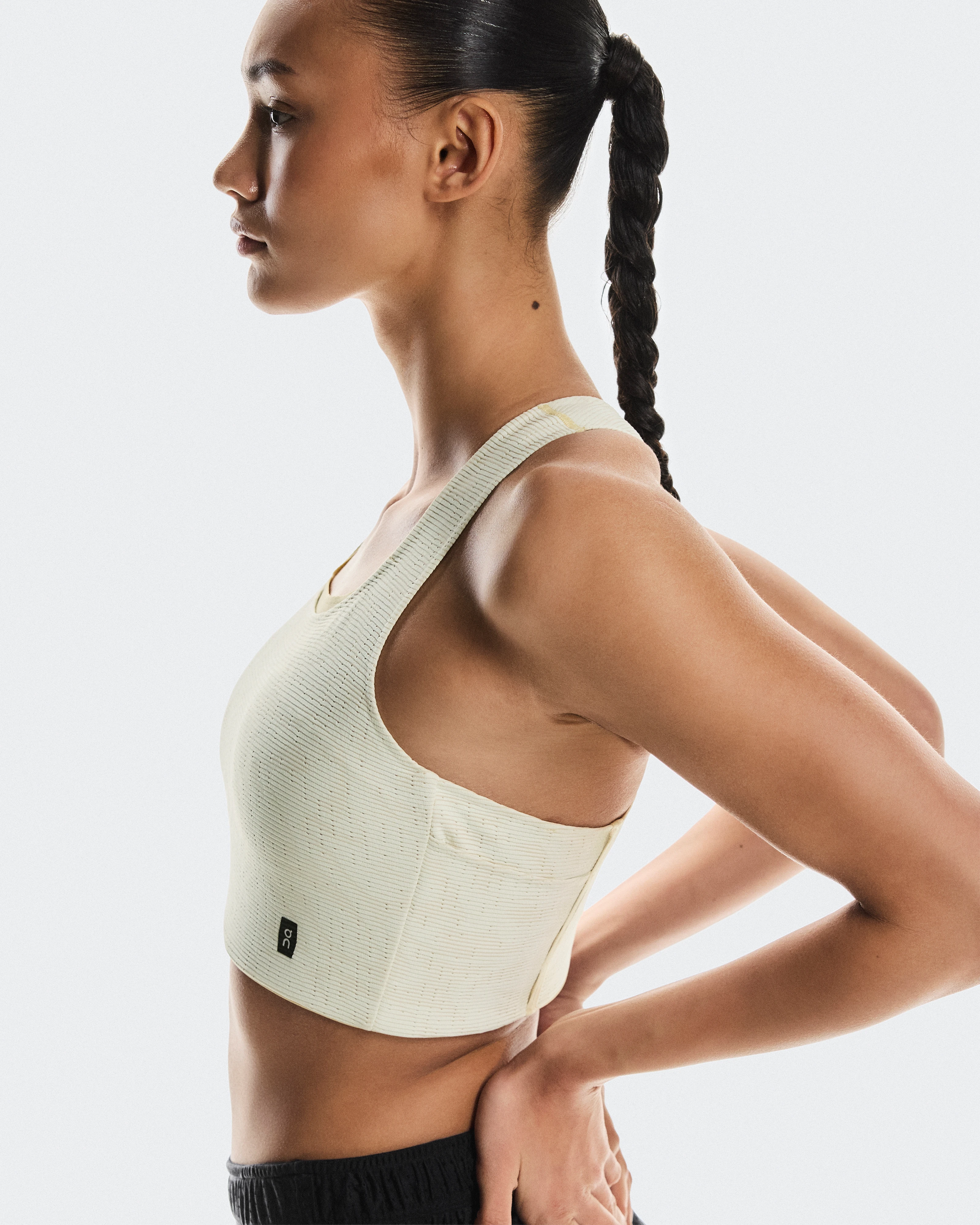 On Pace Pocket Bra Taupe Women Bras
