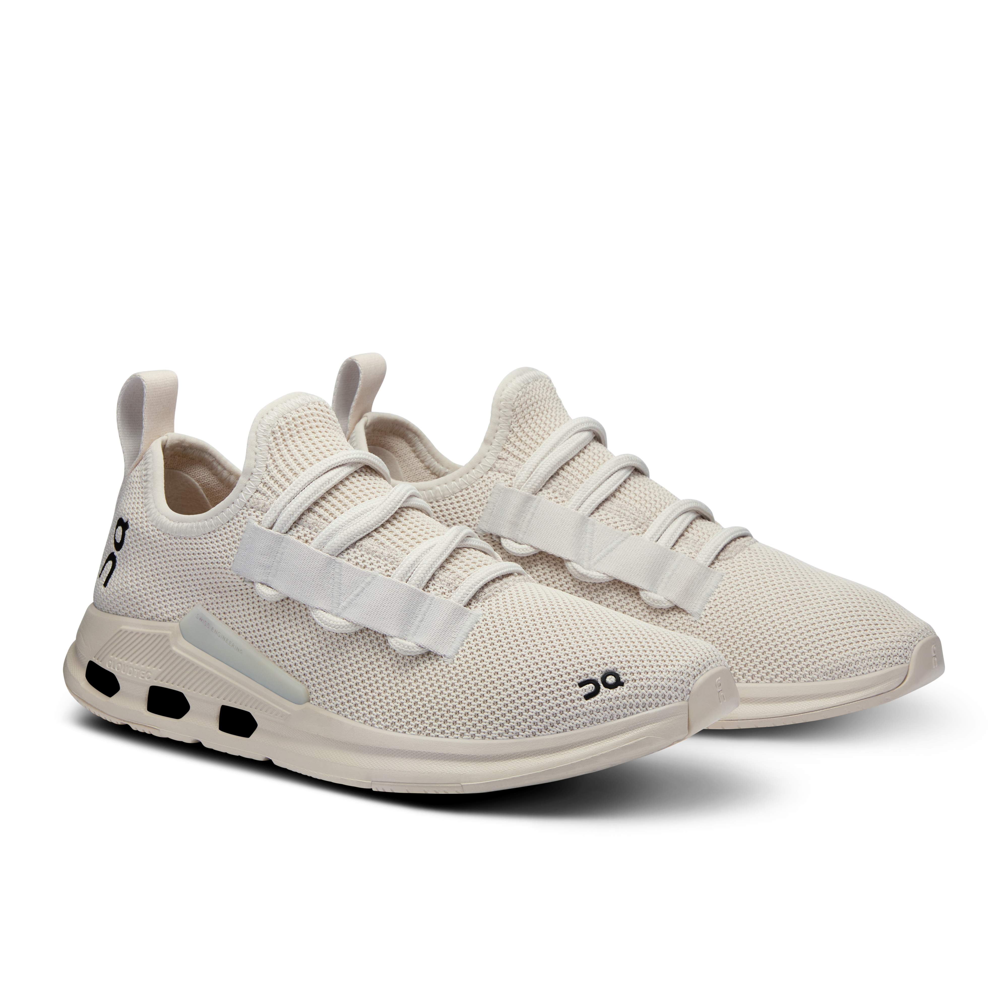 On Cloudeasy Cyclon Ice & Sand Women Active life Shoes