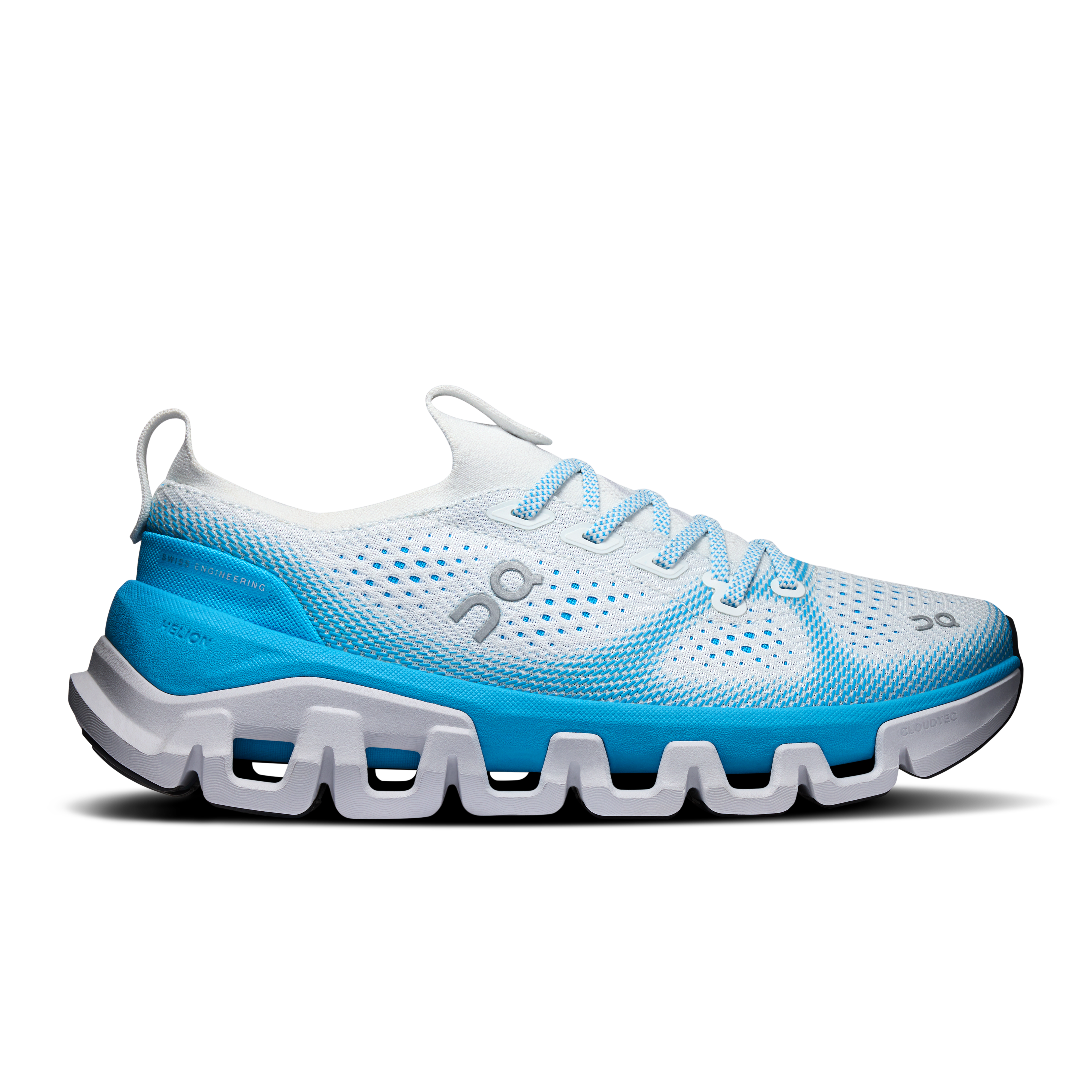 Cloud X Tempo Lifestyle Shoe in Ivory/Isle