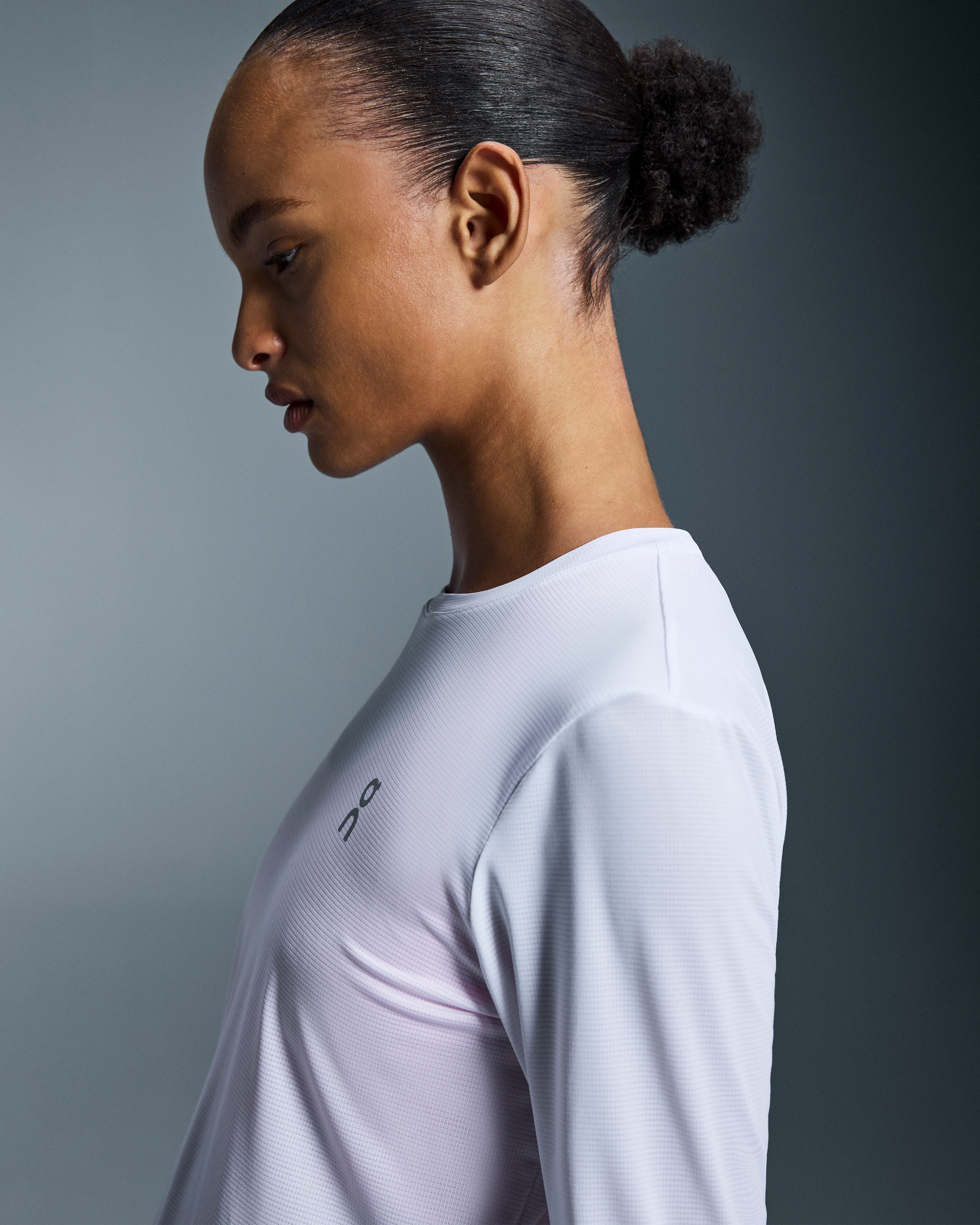 On Core Long-T White Women Tops and t-shirts
