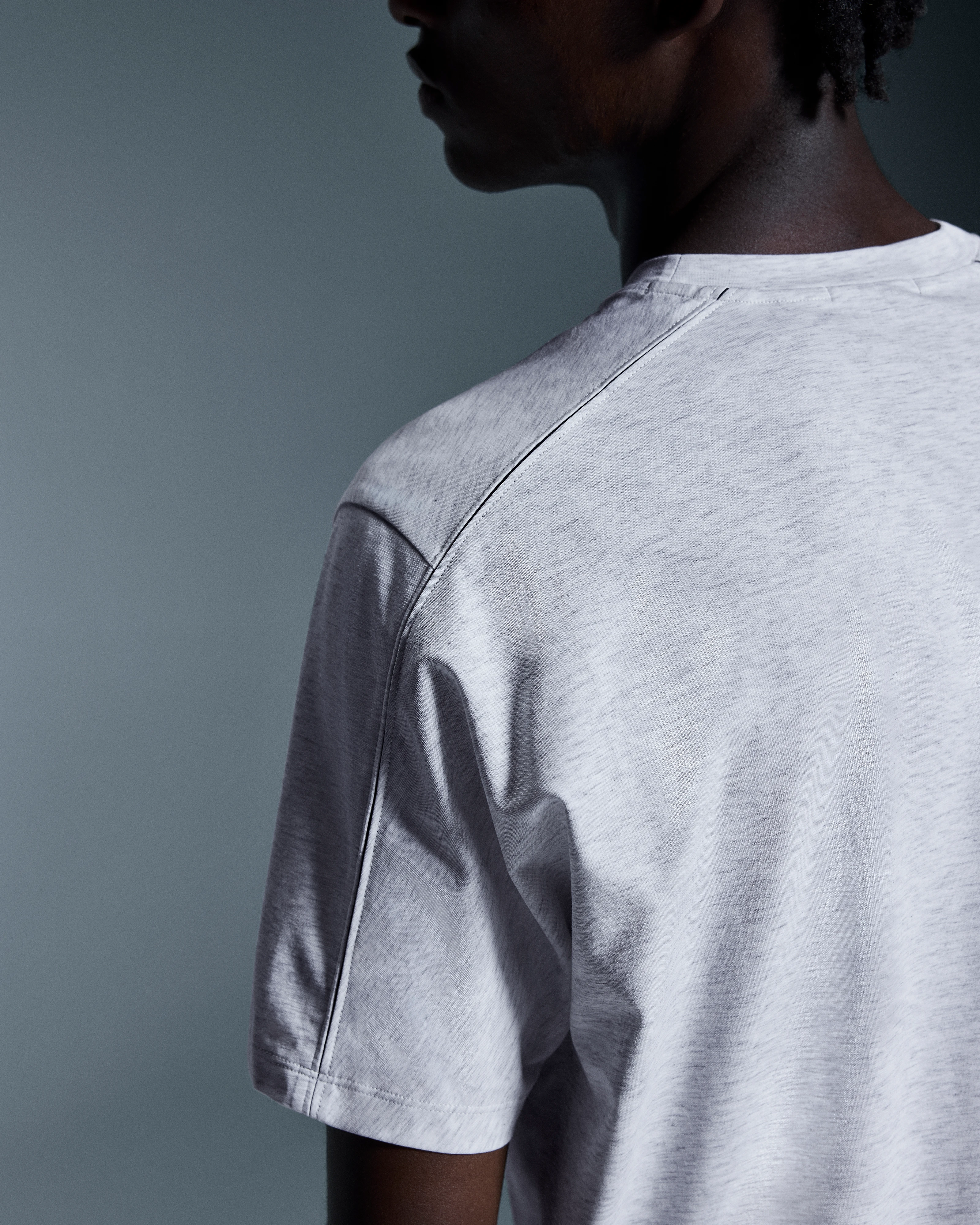 On Focus-T Crater Men Tops and t-shirts