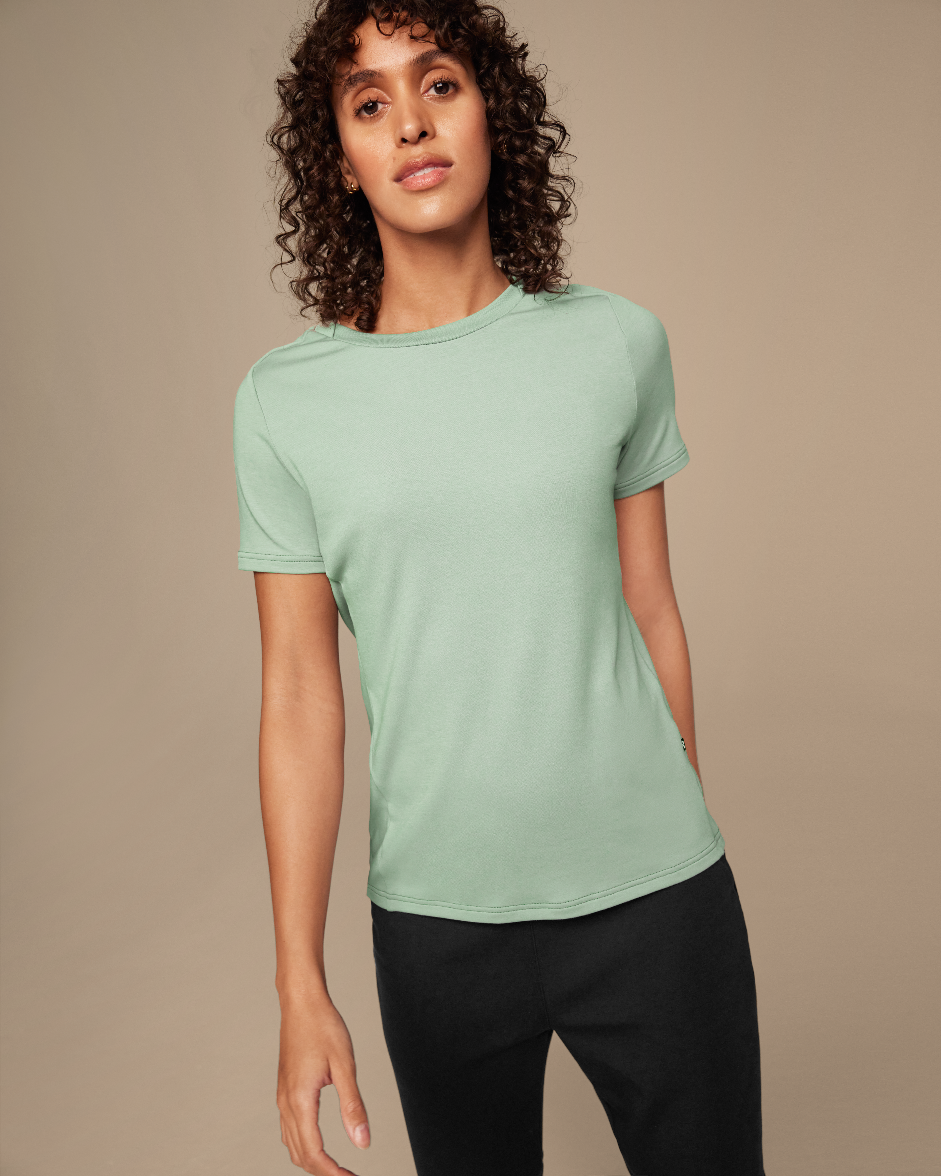 On Focus-T Moss Women Tops and t-shirts