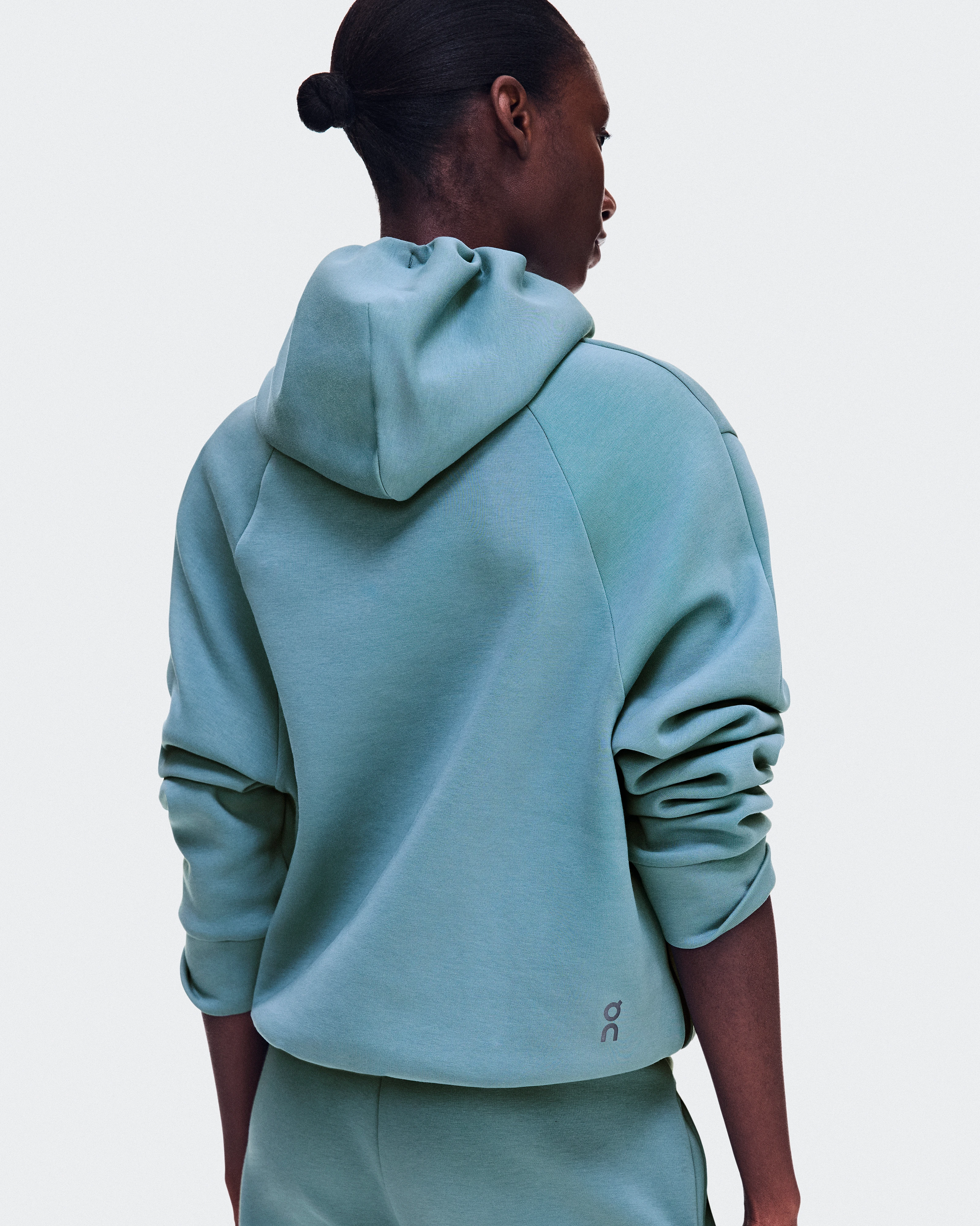 On Focus Tech Hoodie Agave Women Hoodies and sweatshirts