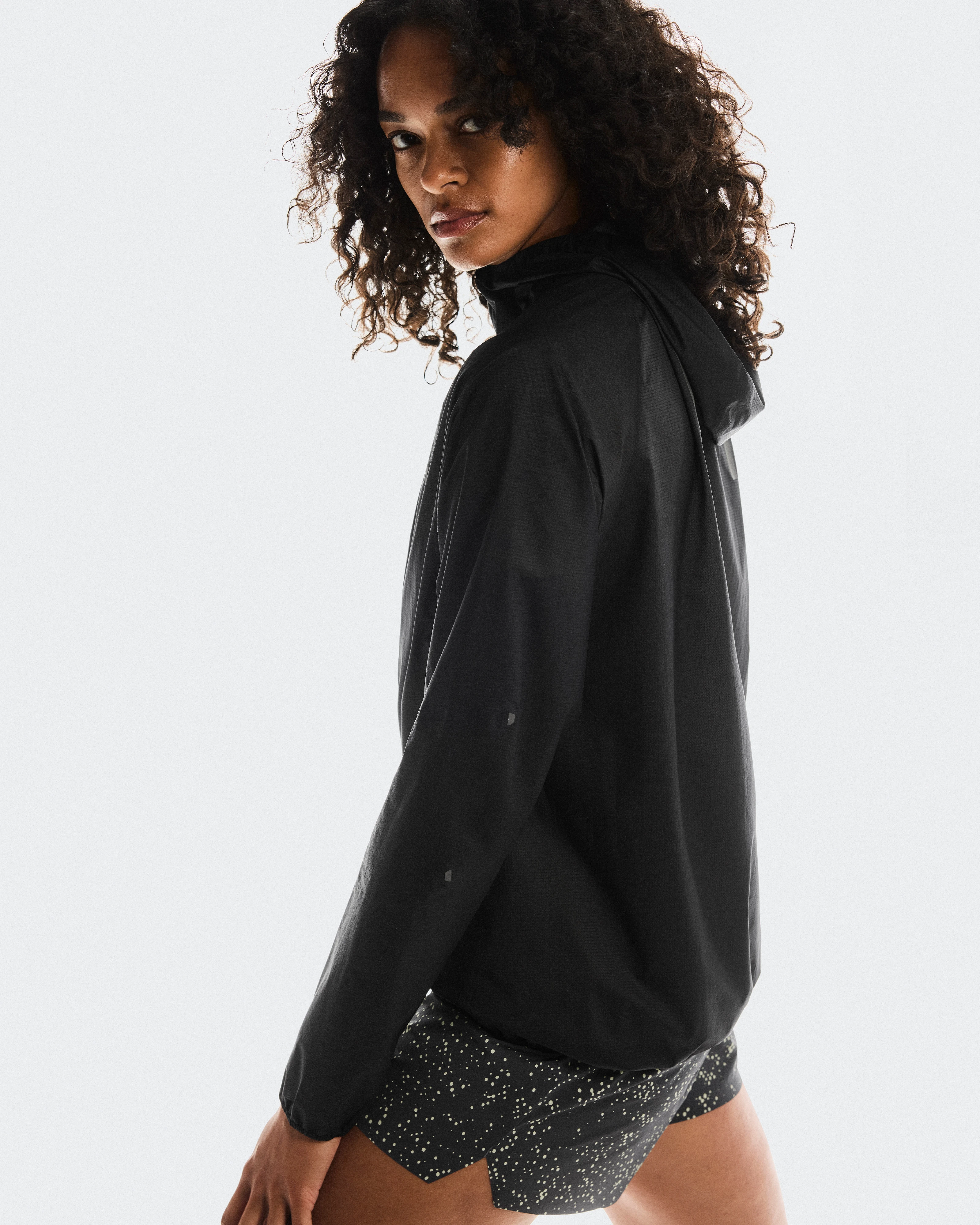 On Ultra Jacket Black Women Jackets