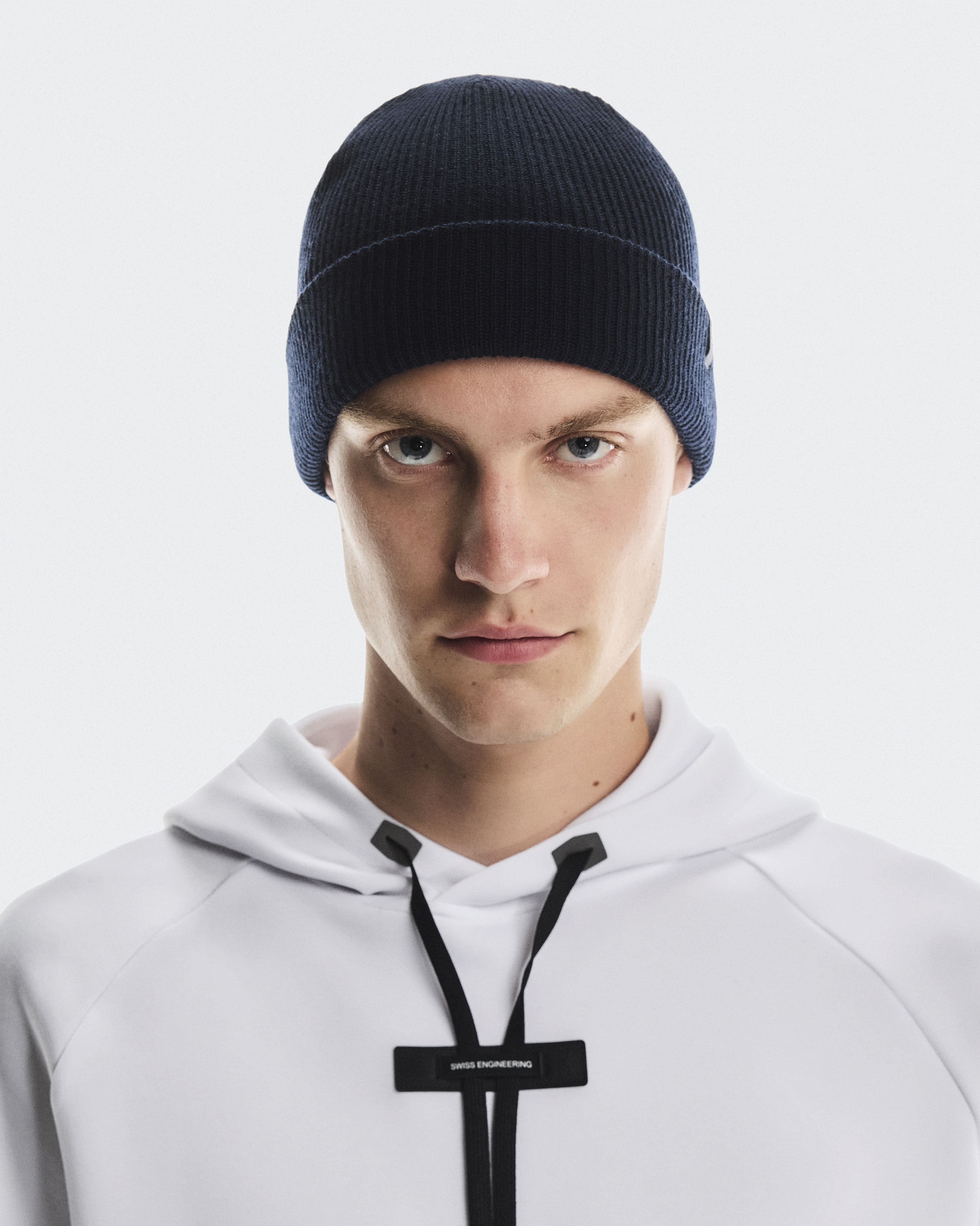Merino Beanie in Midnight
