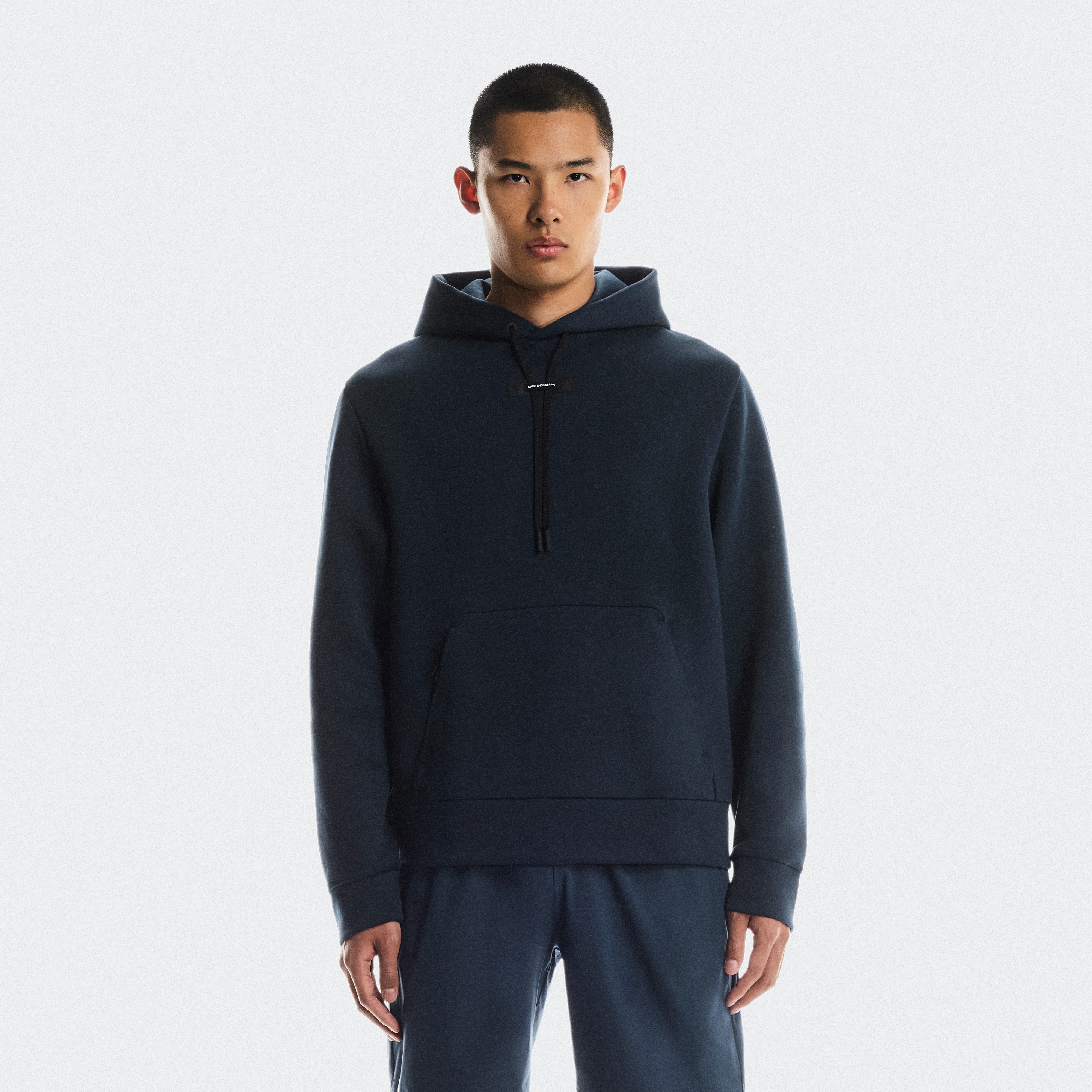 On Focus Tech Hoodie Navy Men – All-day wear, travel, training Hoodies and sweatshirts