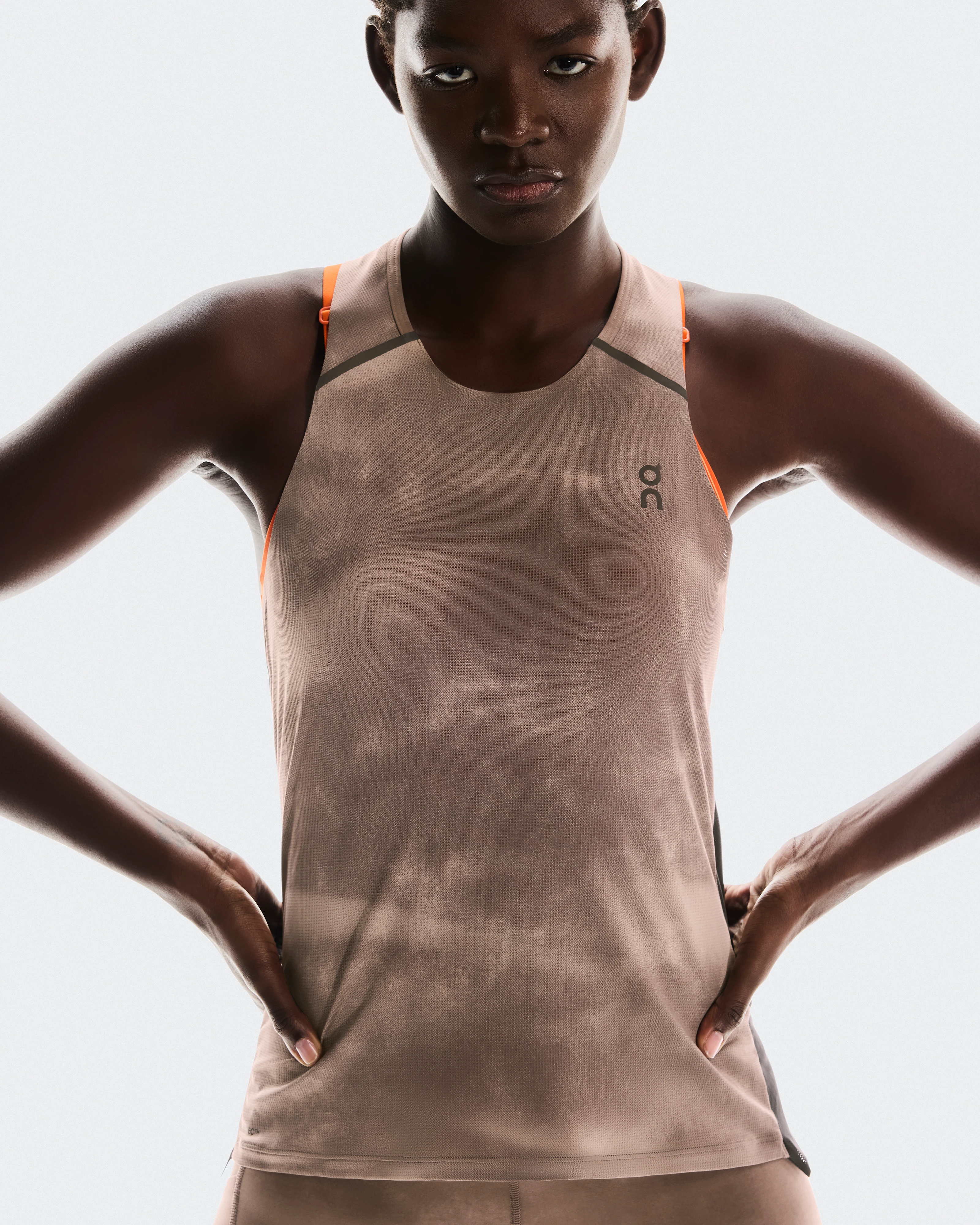 On Performance Tank AOP Cinder & Black Women Tops and t-shirts