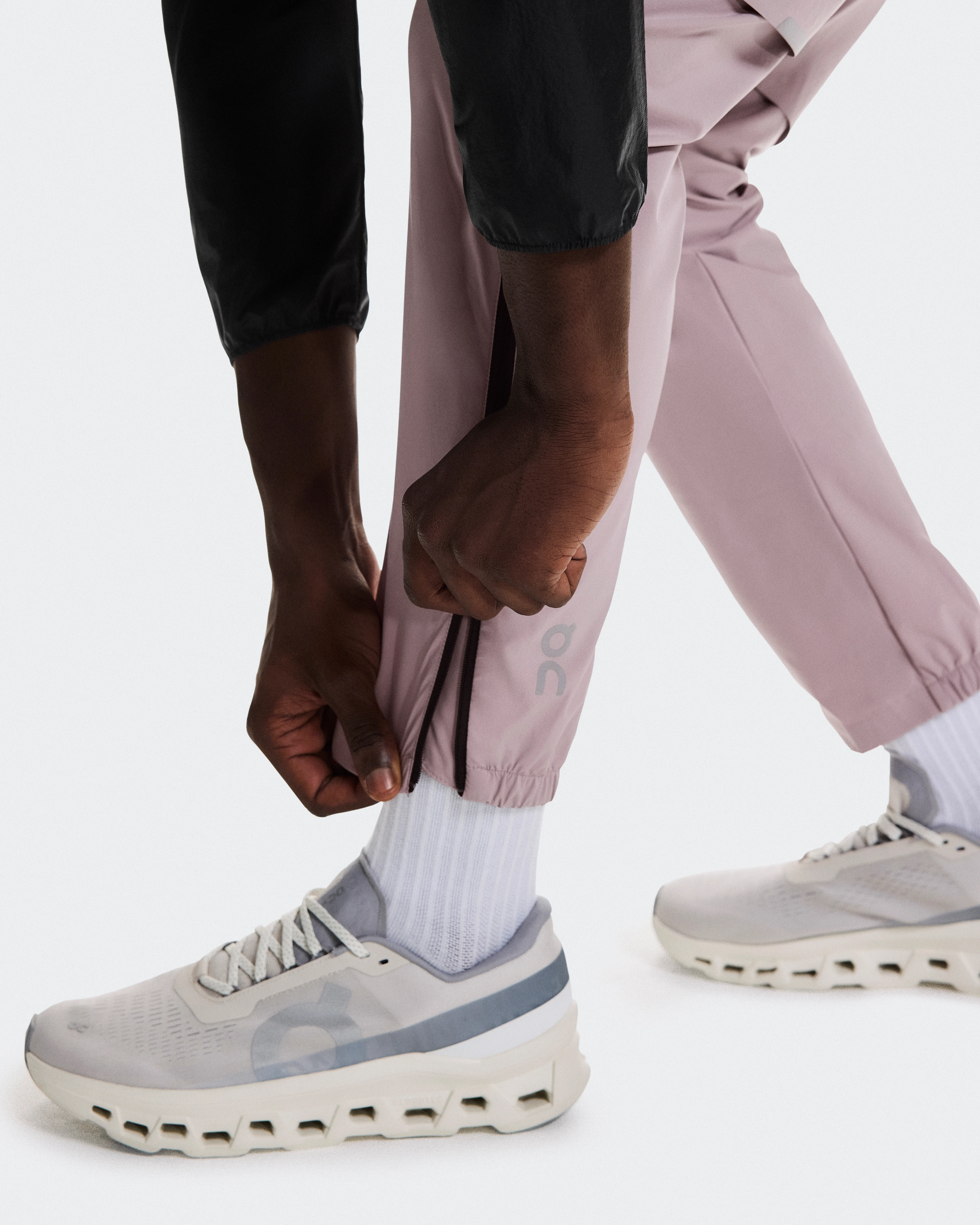 On Core Pants Heron Men Pants