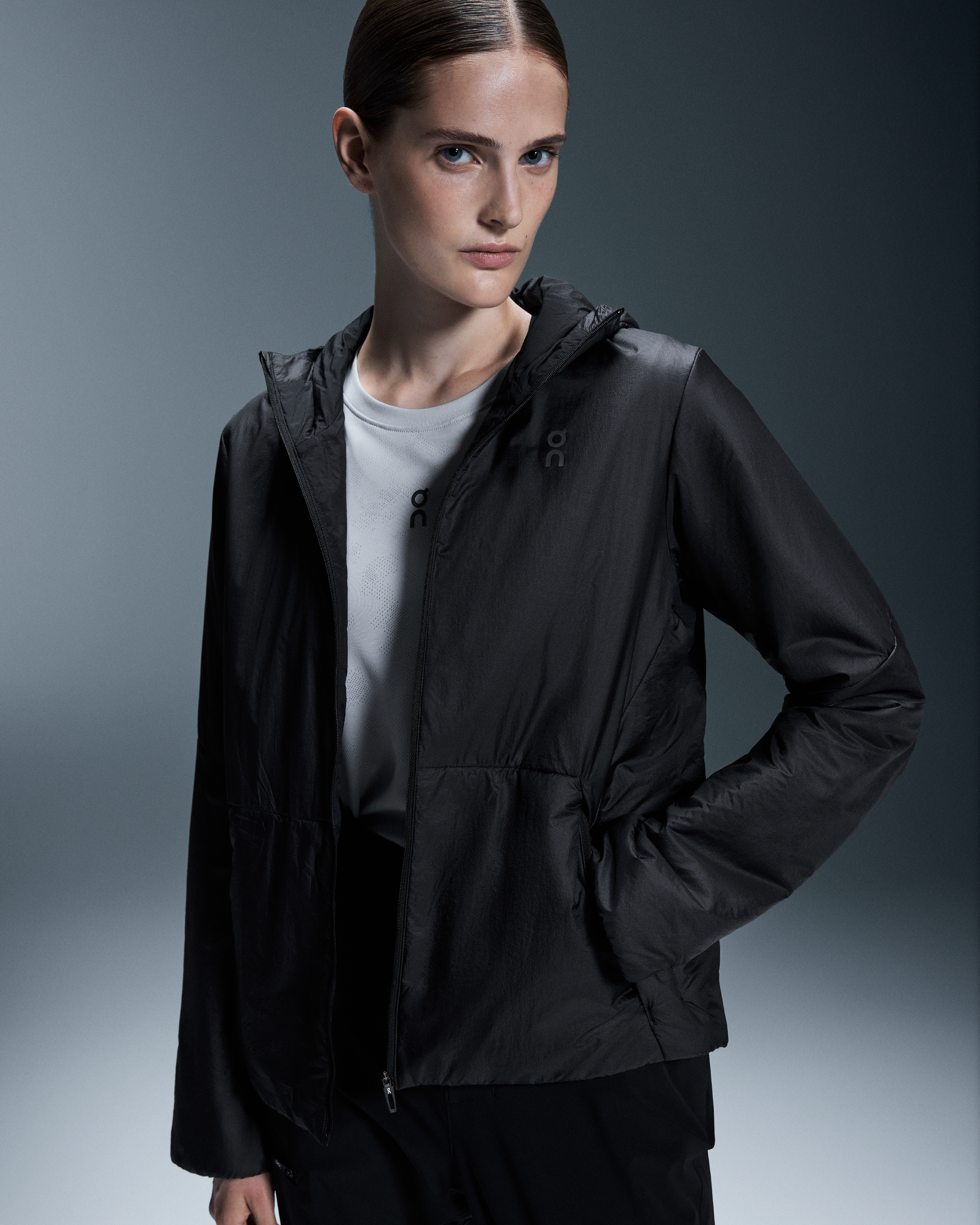 On Trek Jacket Insulated Black Women Jackets