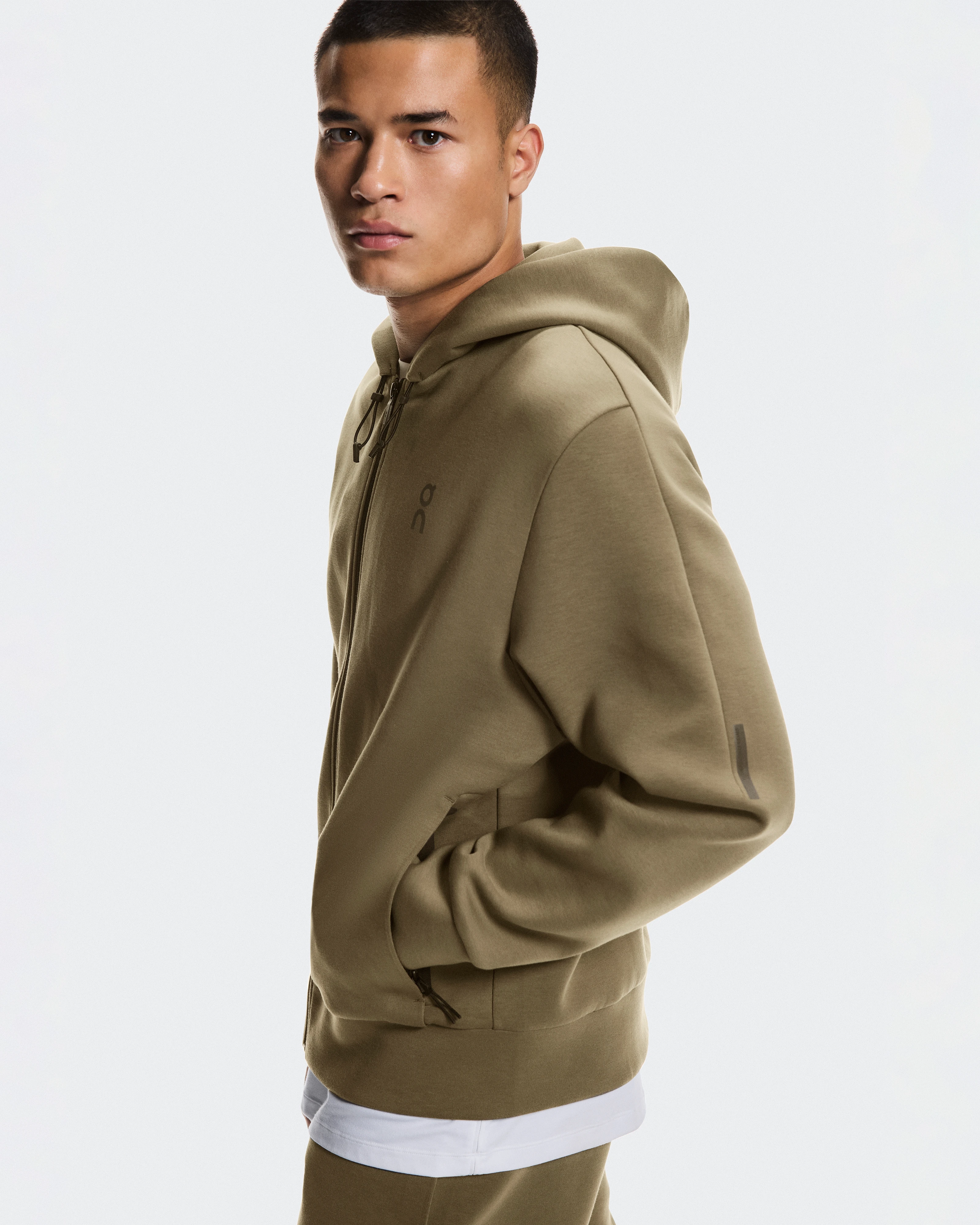 On Focus Tech Zip Hoodie Kalamata Men Hoodies and sweatshirts
