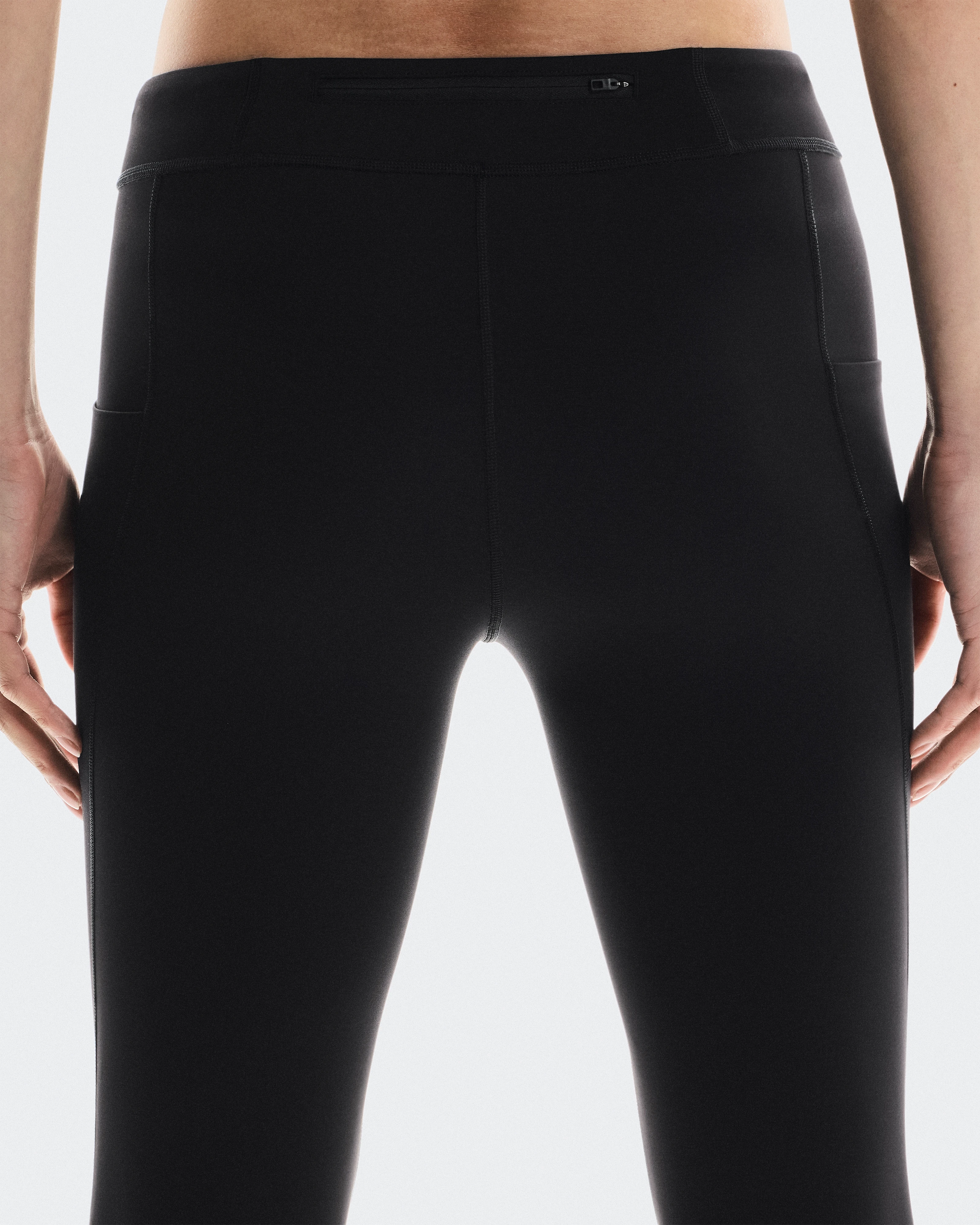 On Performance Tights Winter Black Men Tights