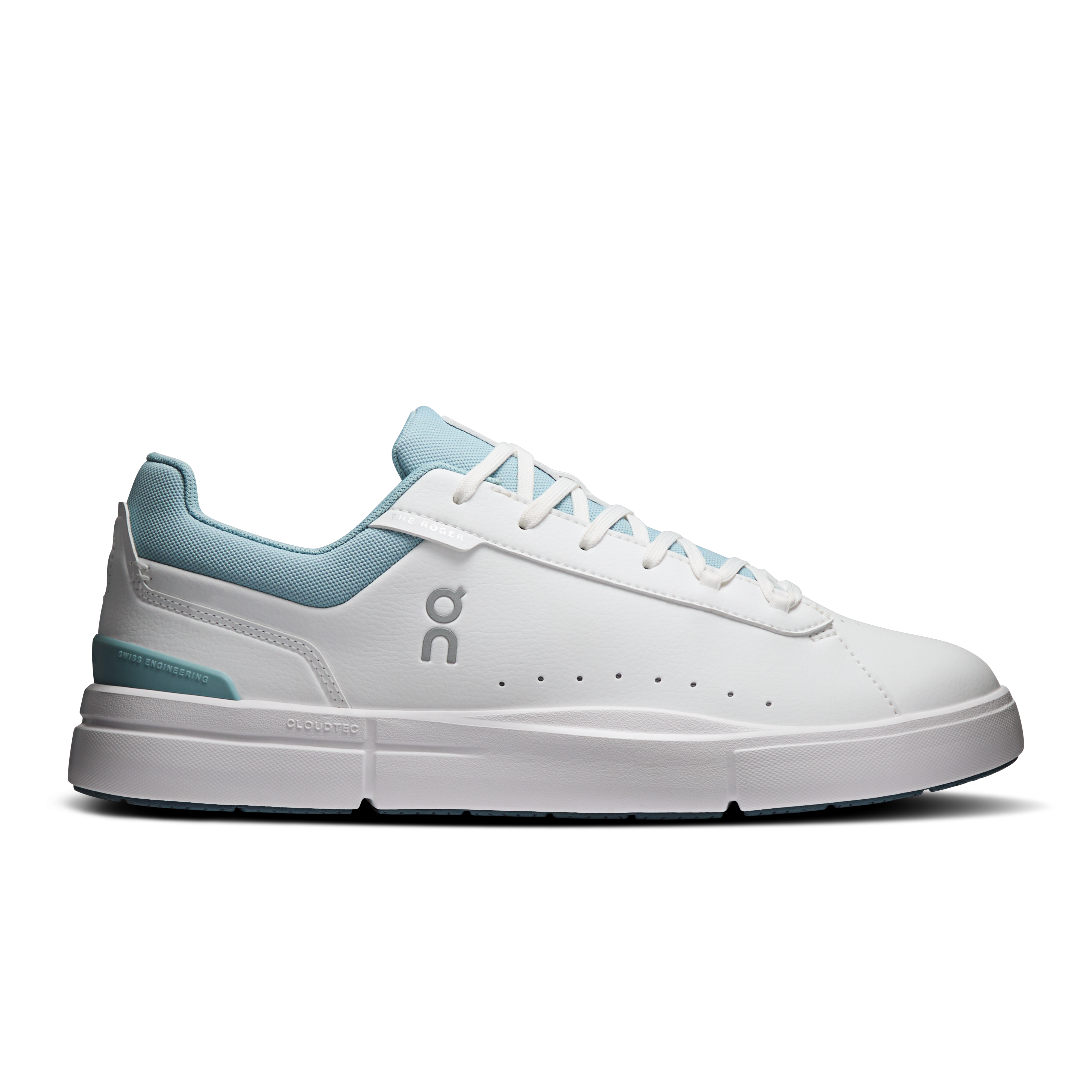 THE ROGER Advantage Tennis Shoe in White/Wash