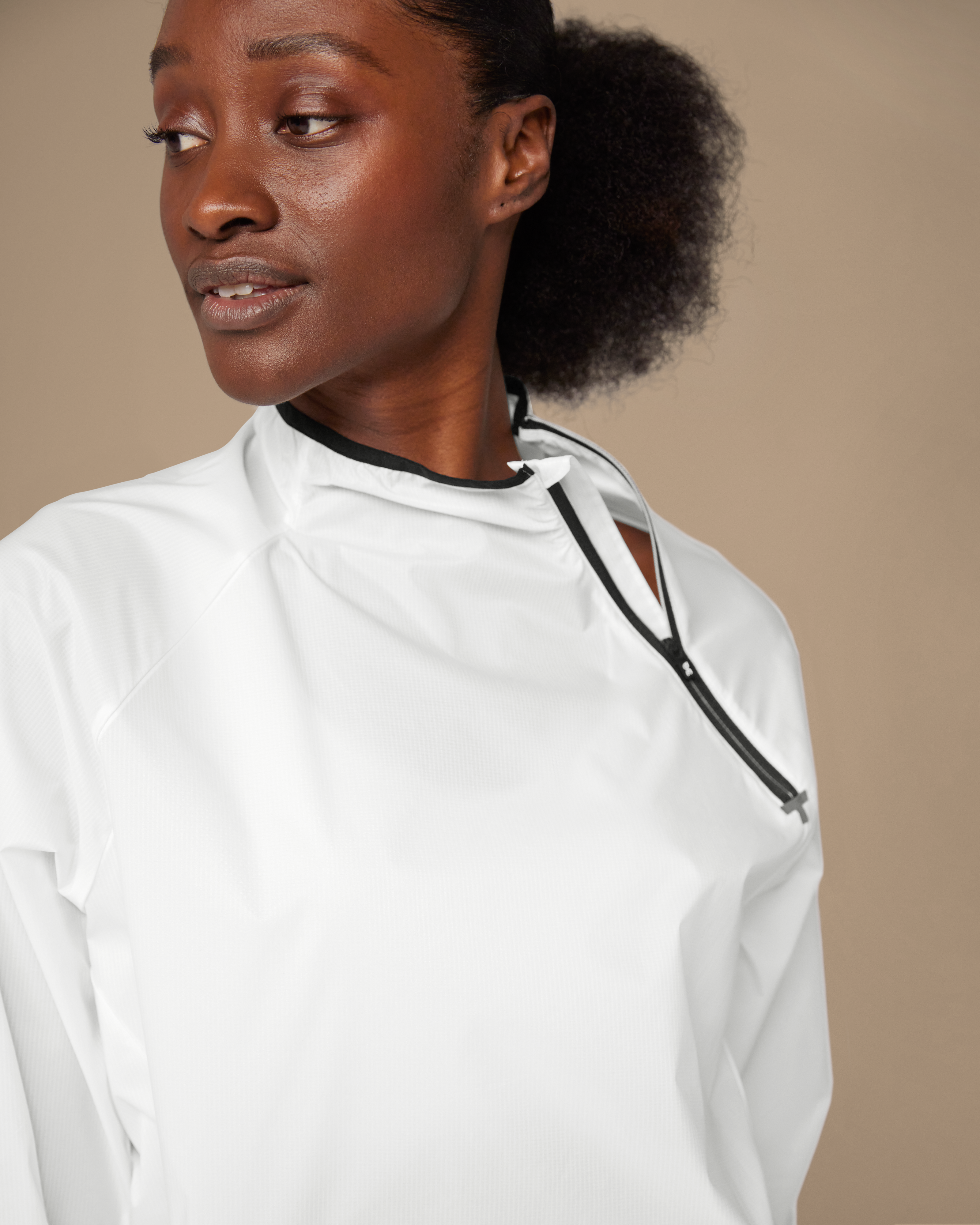 On Active Jacket Undyed-White Women Jackets