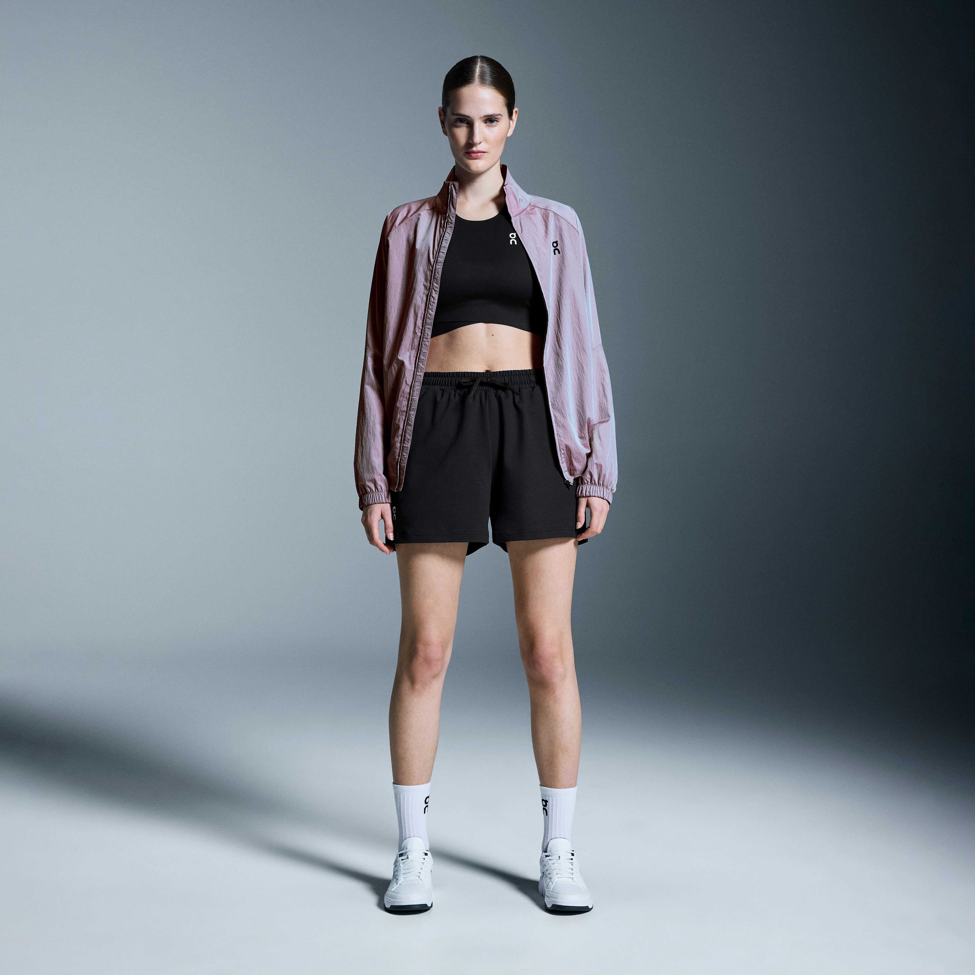 On Courtside Shorts Black Women – Lightweight, everyday tennis, super soft Shorts