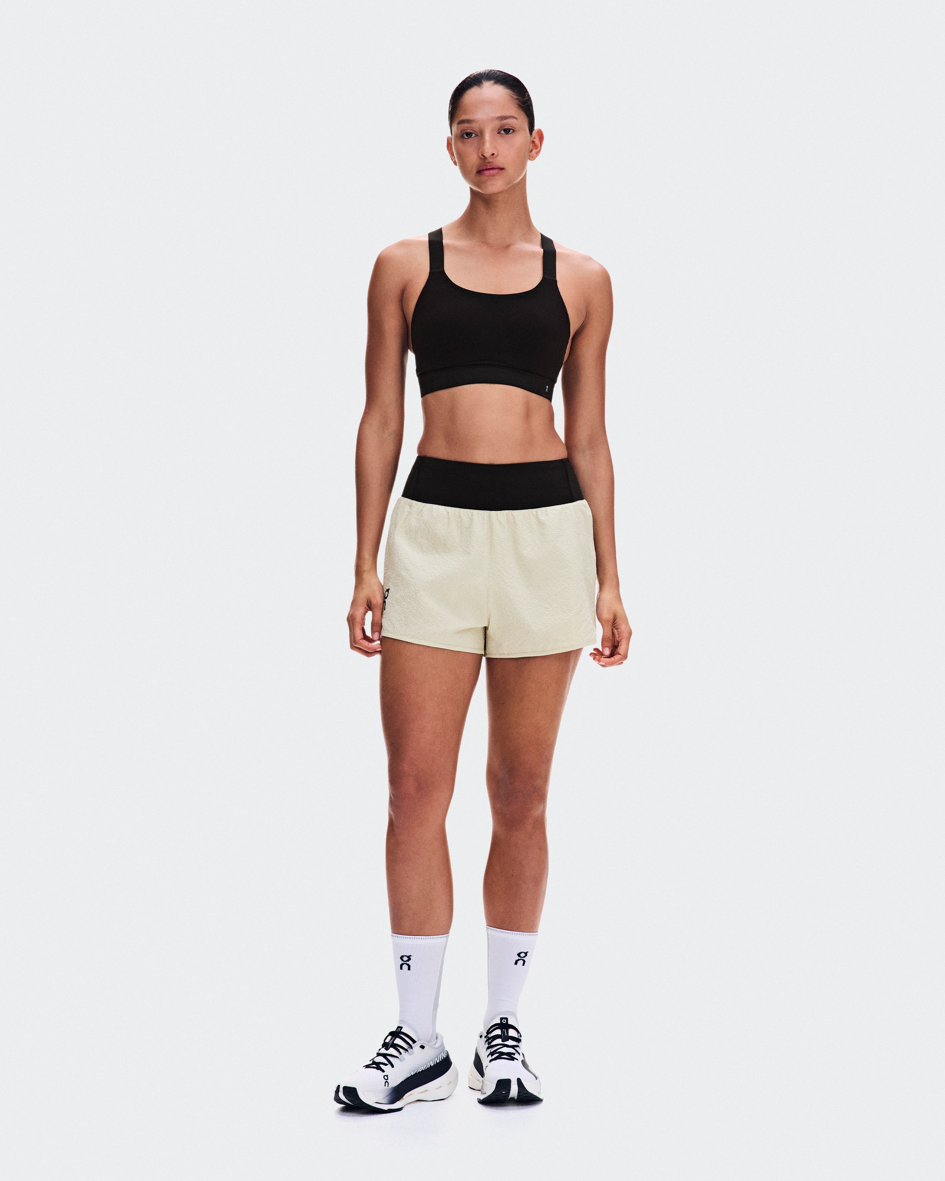 On Performance Volt Shorts Hare Women Shorts