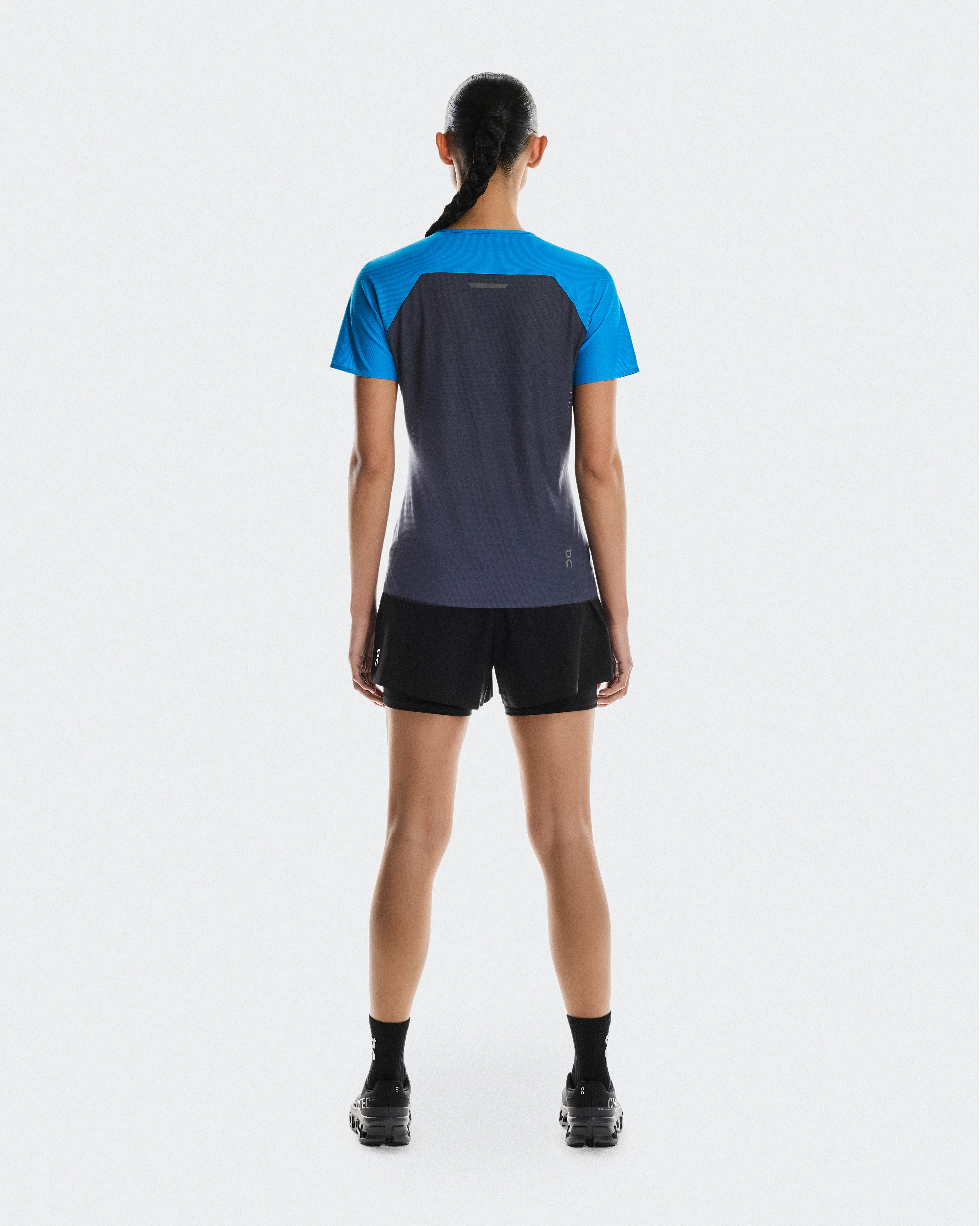 On Performance-T Malibu & Navy Women Tops and t-shirts