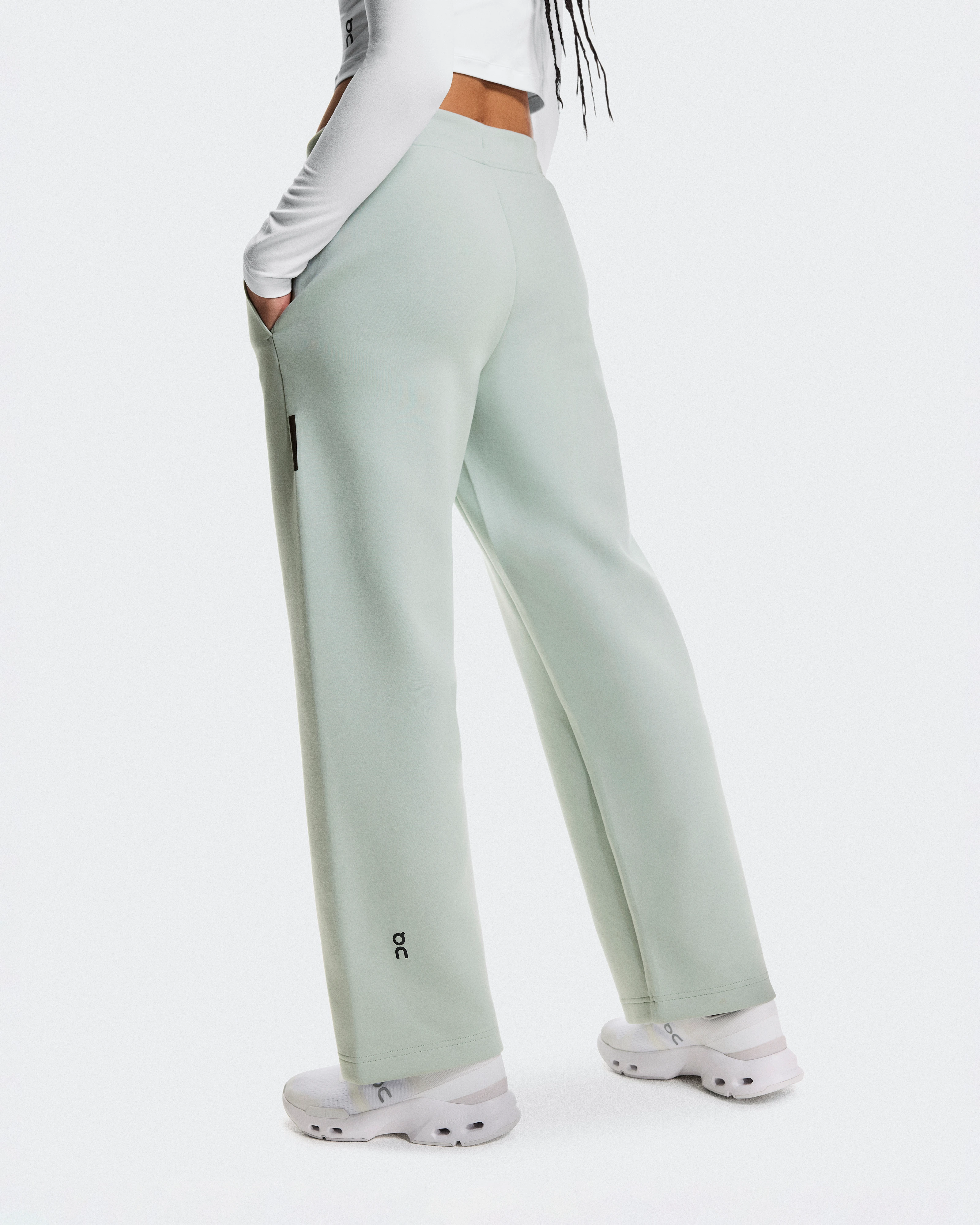 On Focus Tech Sweatpants Mineral Women Pants