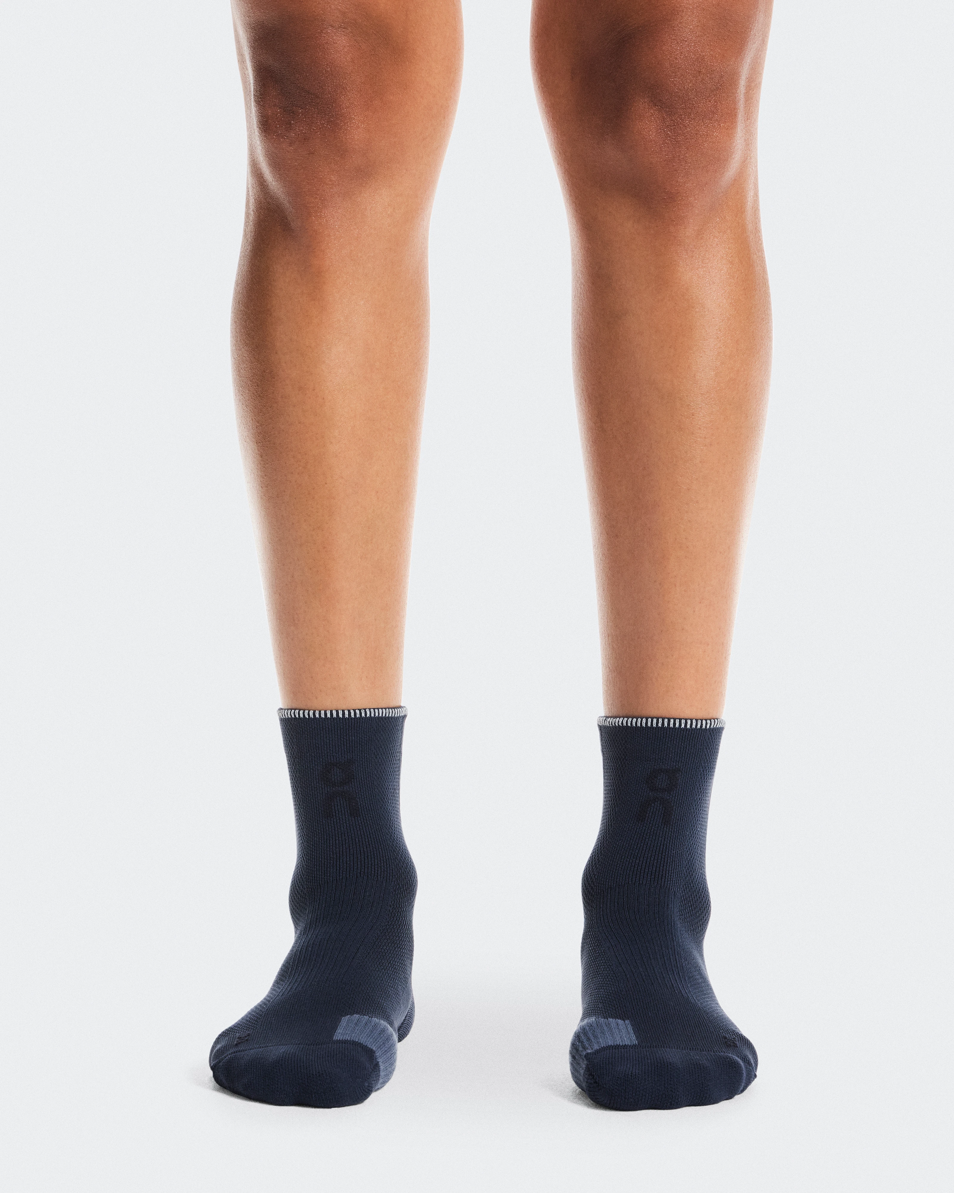 On Performance Run Sock Mid Navy & Navy Unisex Socks