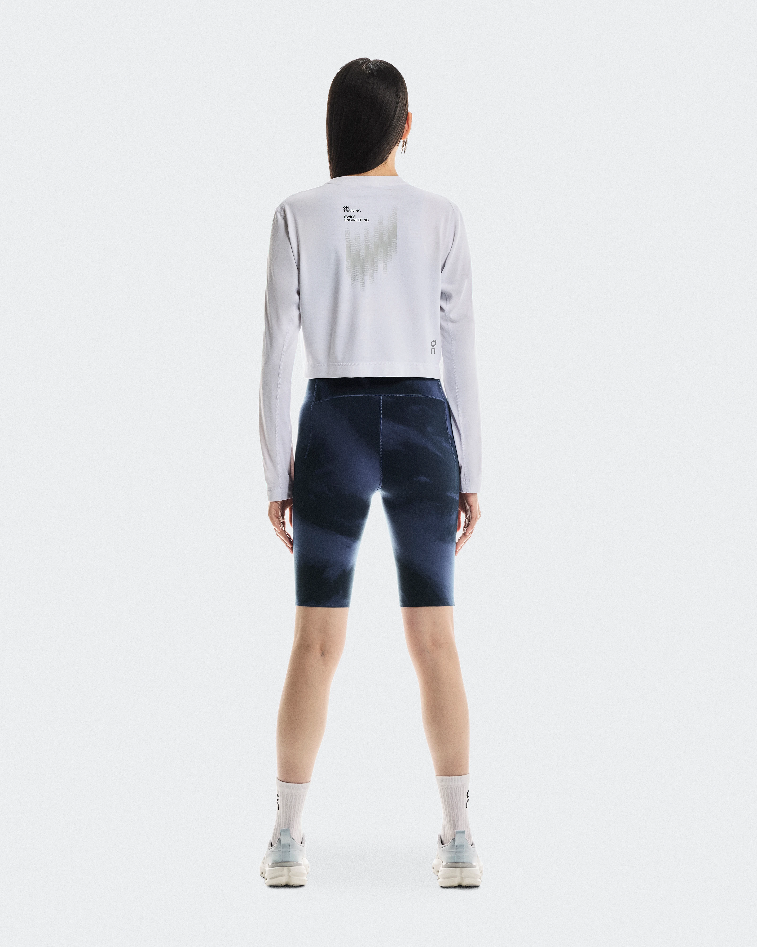 On Studio Tights Short Acai & Navy Women Tights