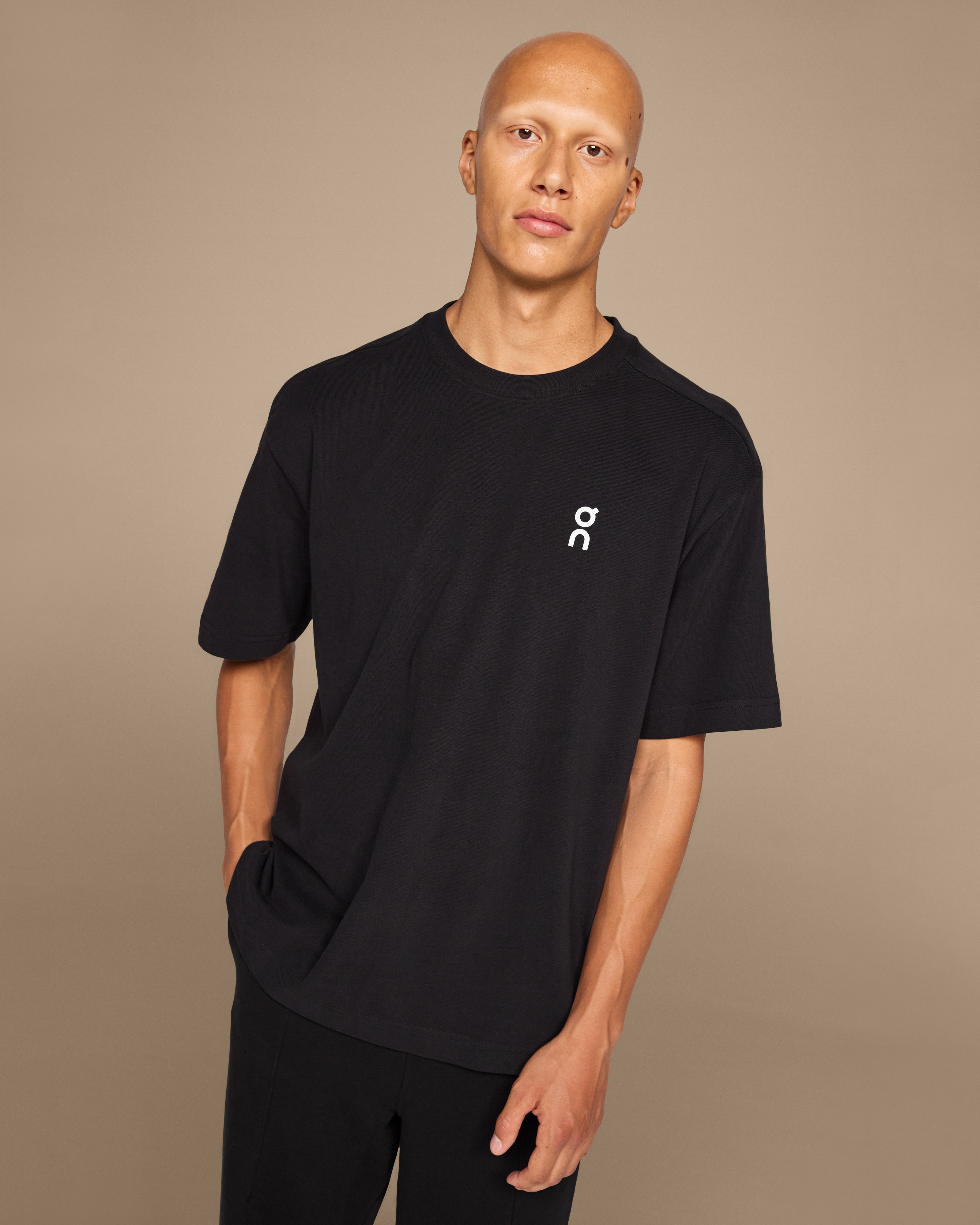 On Club-T Black Men Tops and t-shirts