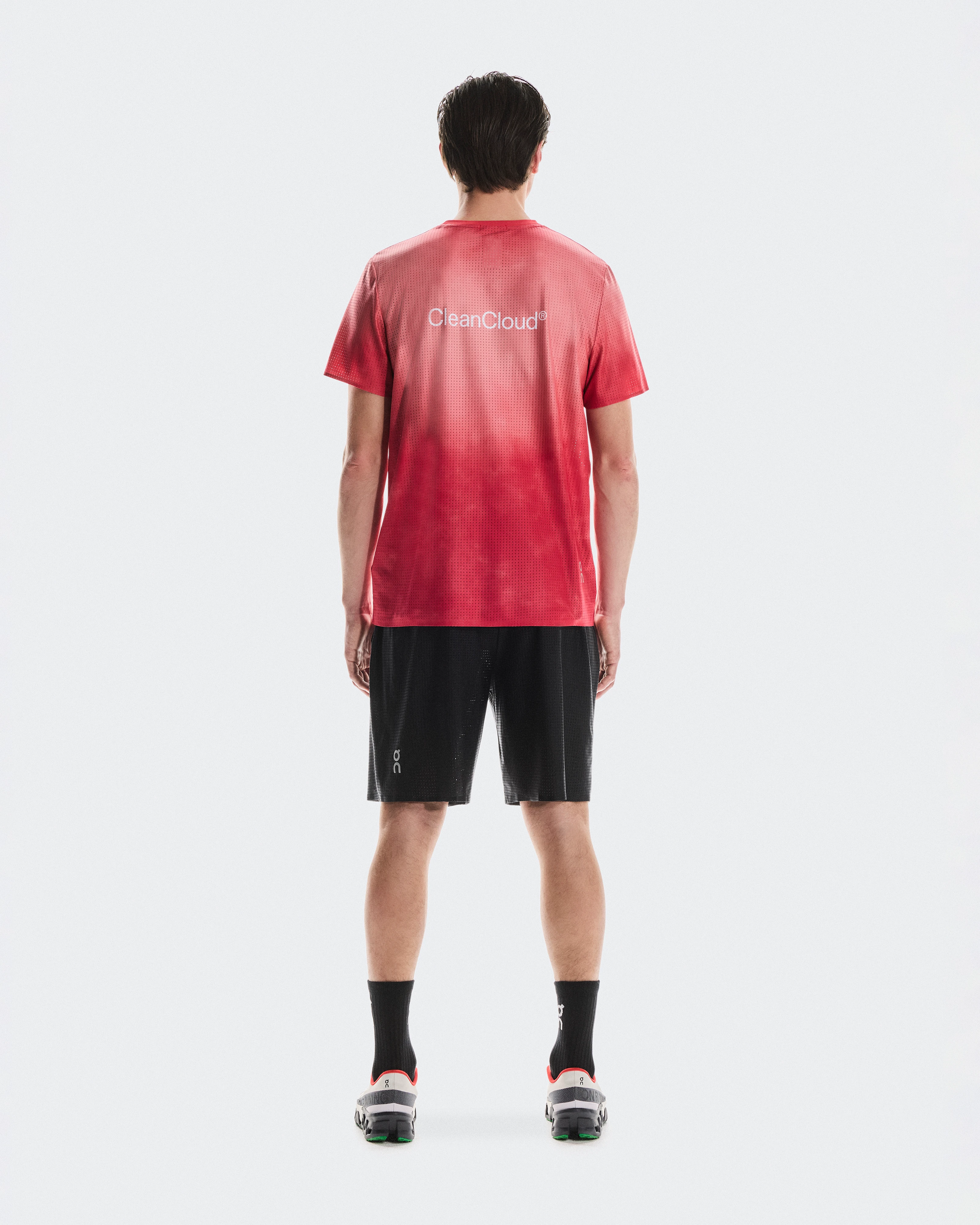 On Pace Mesh Shorts Black Men Shorts
