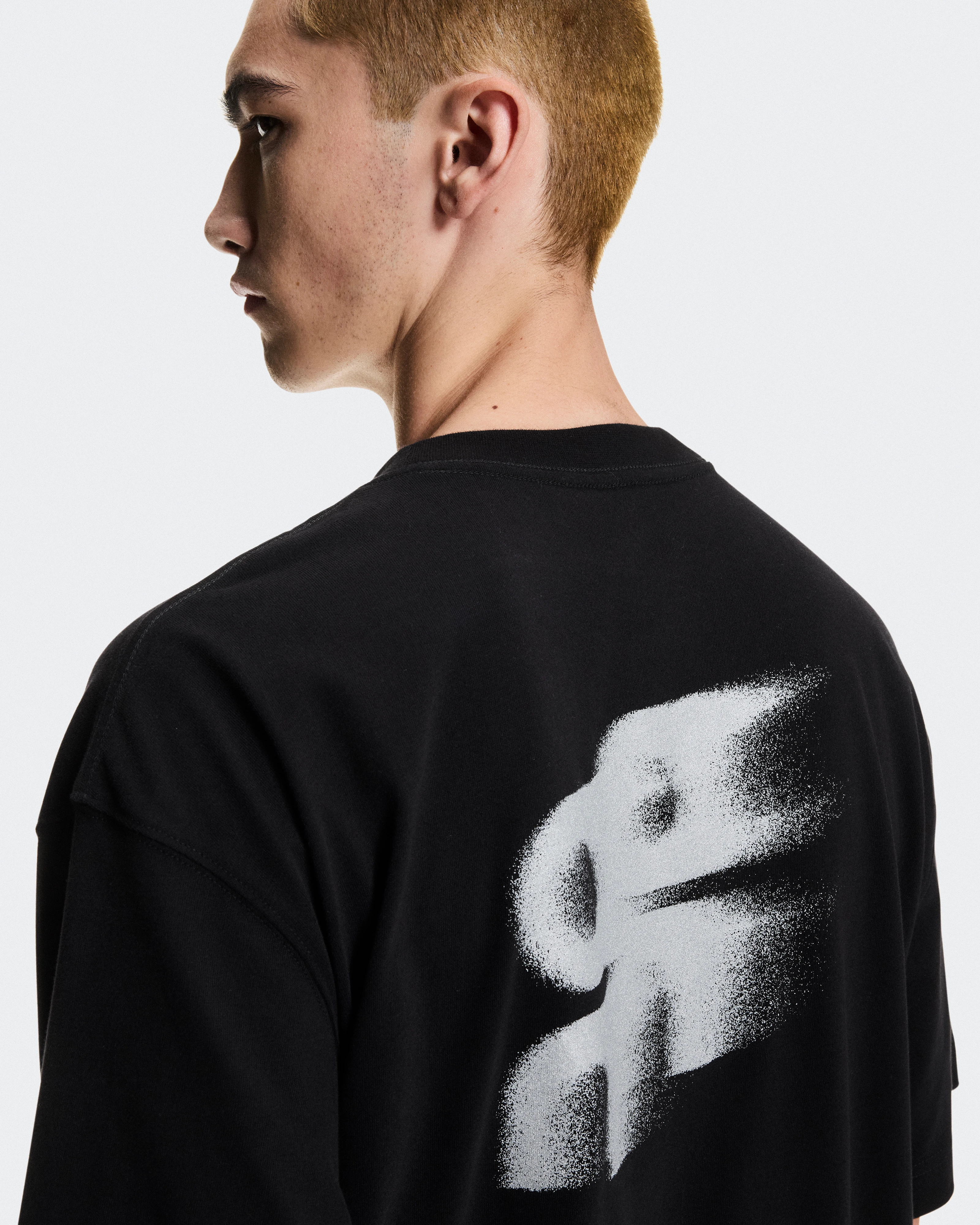 On Club-T Avant Black Men Tops and t-shirts