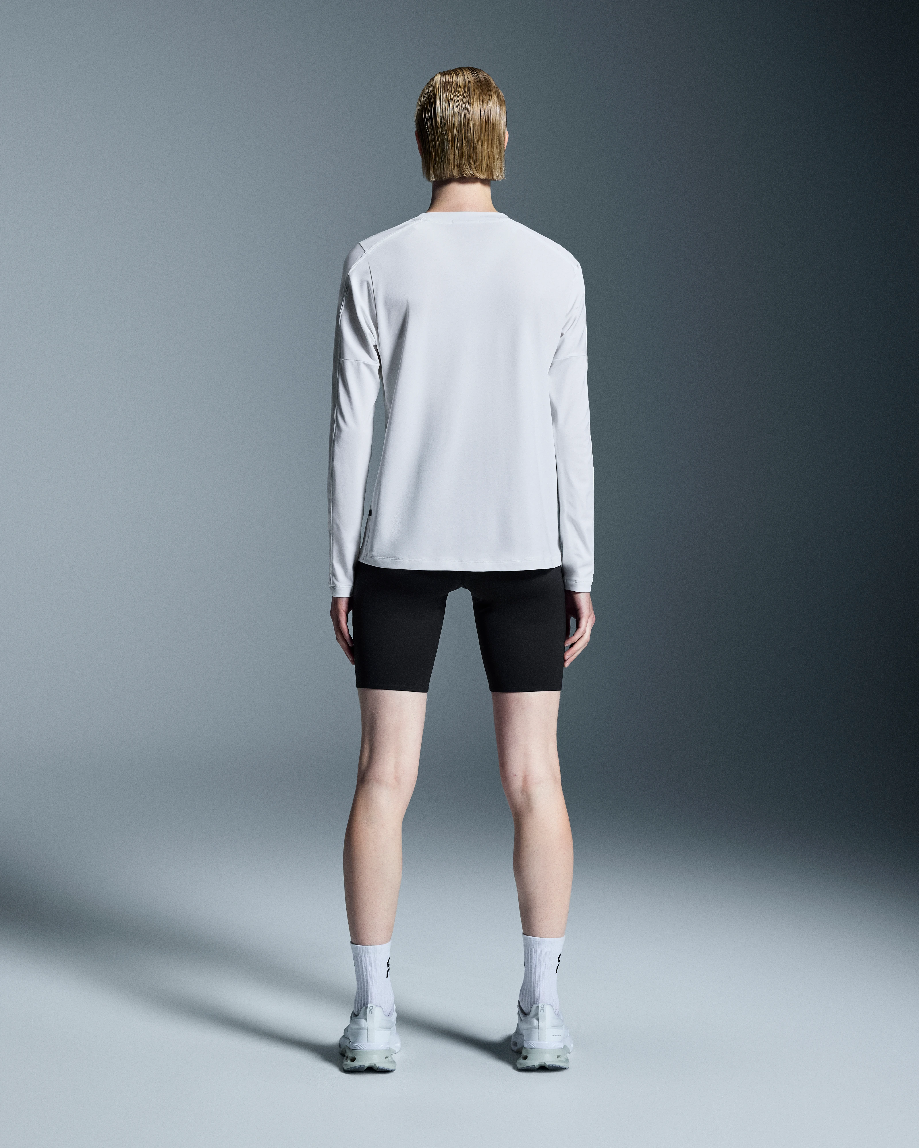 On Focus Long-T White Women Tops and t-shirts