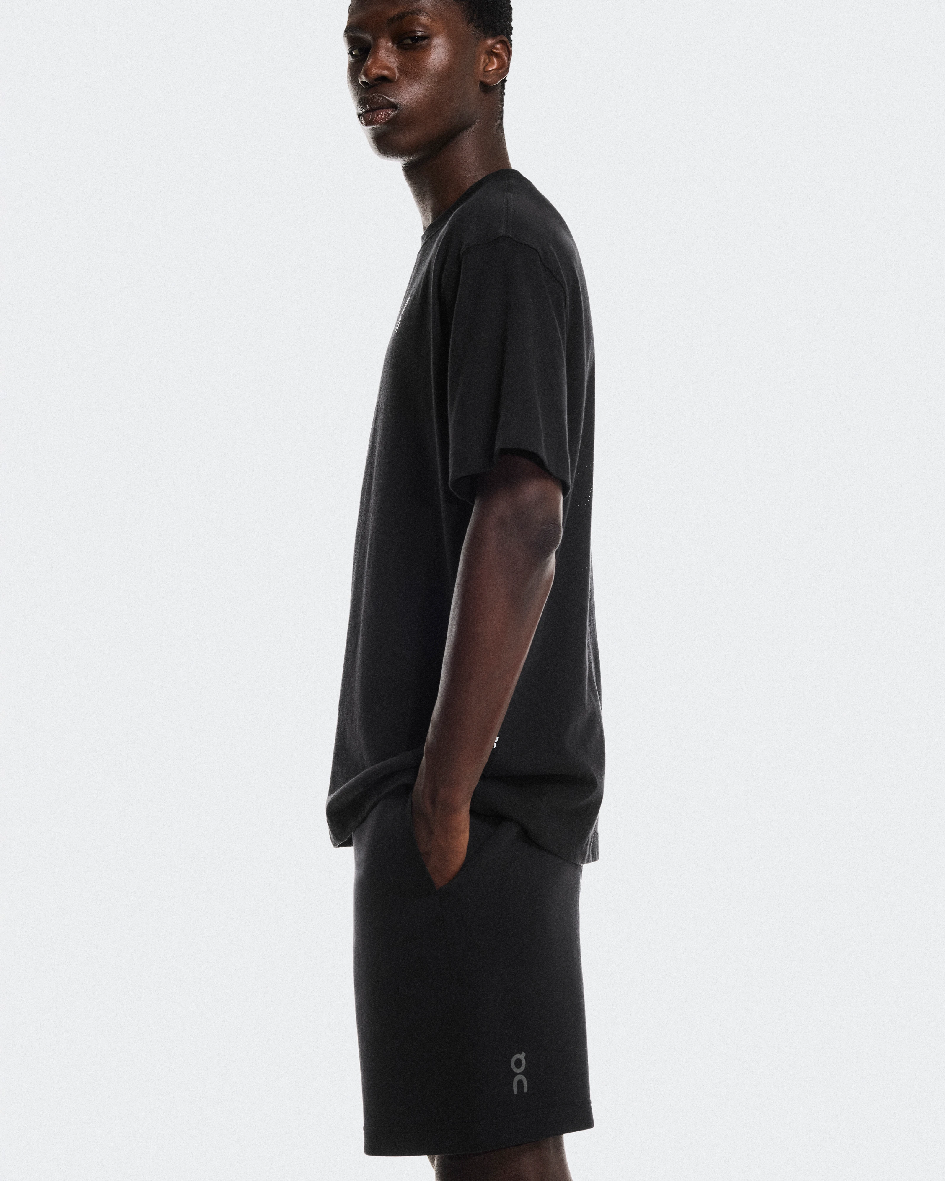 On Focus Tech Shorts Black Men Shorts