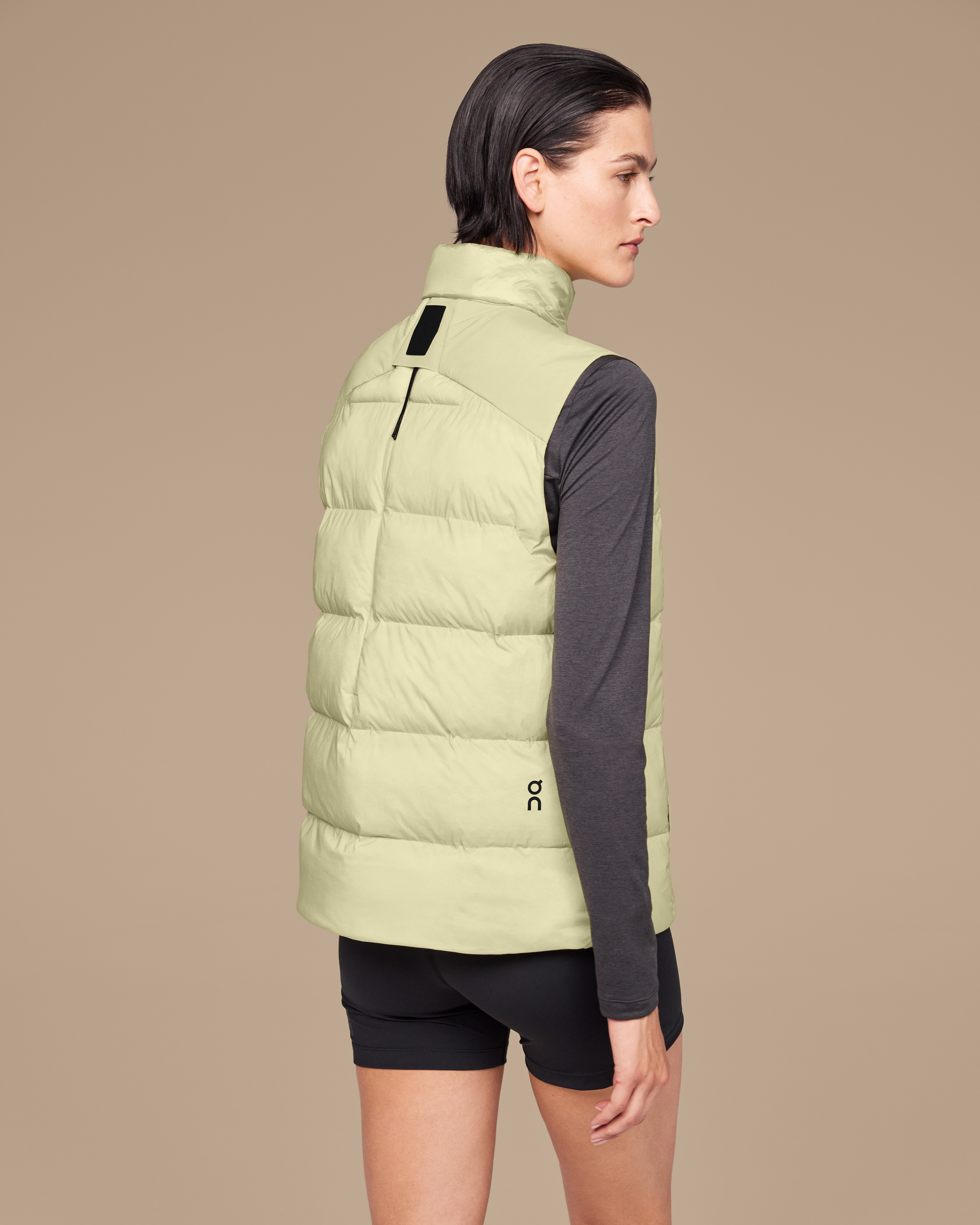 On Challenger Vest Endive Women Jackets