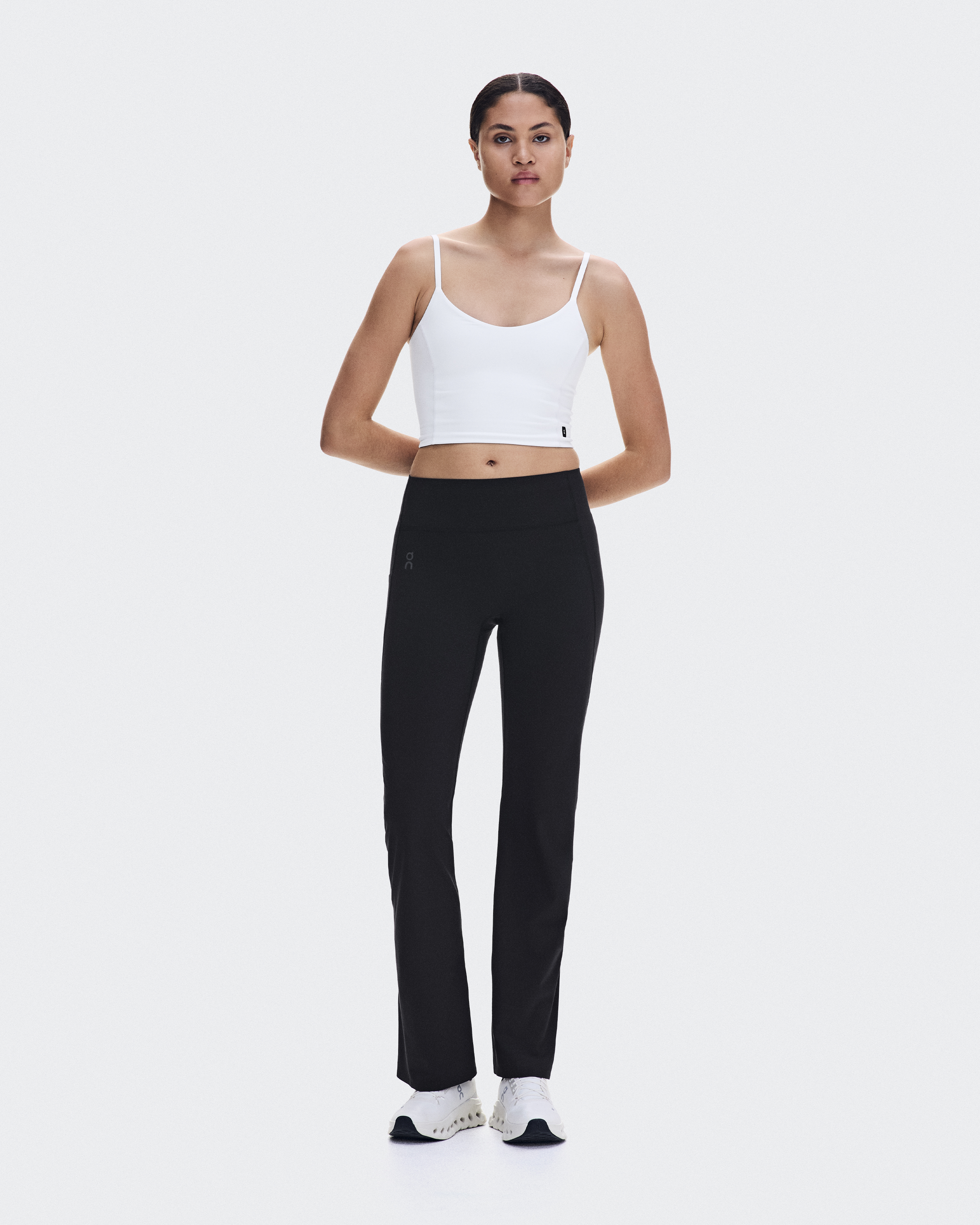 Studio Crop in White