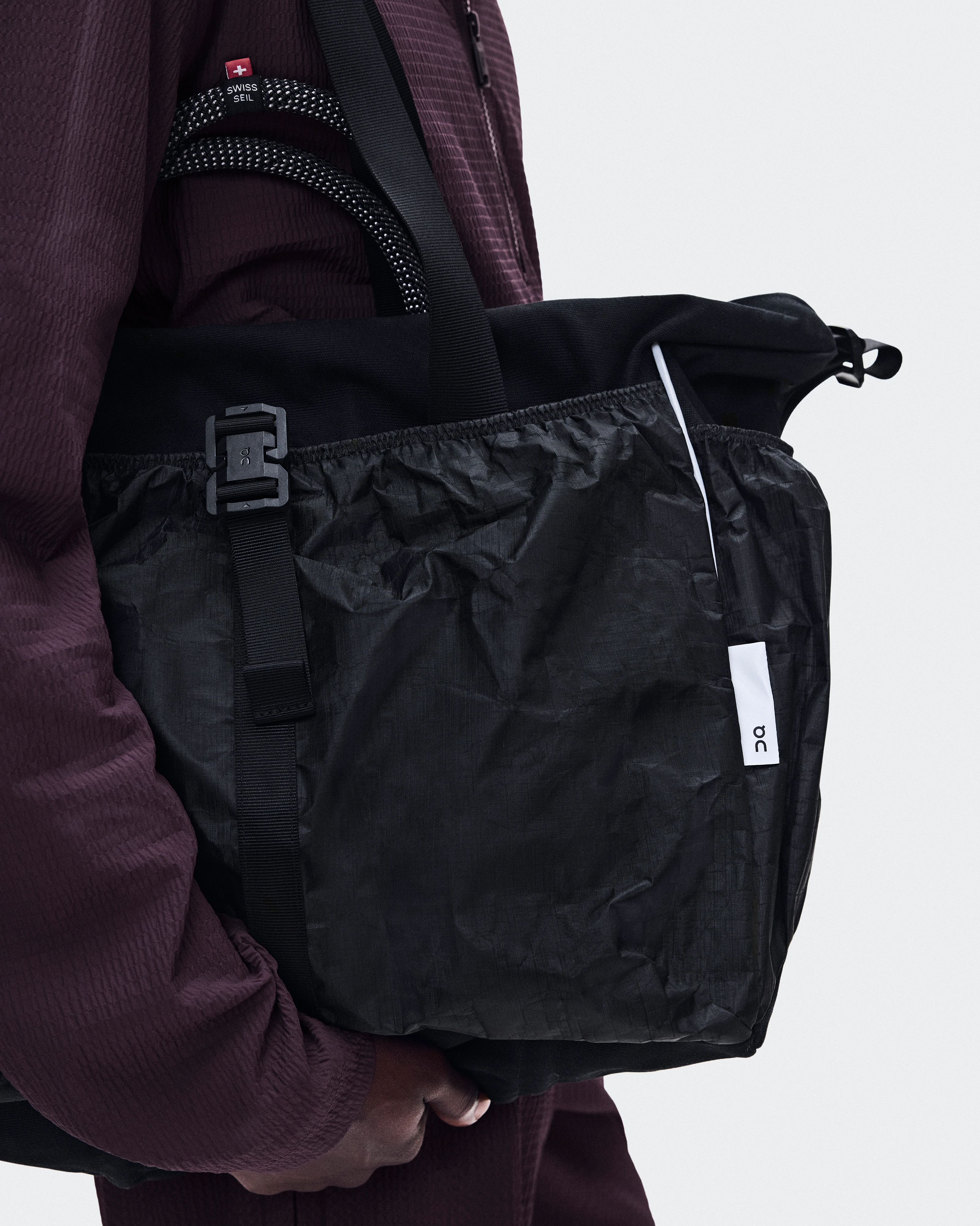 On Court Pack 40L Black Unisex Bags