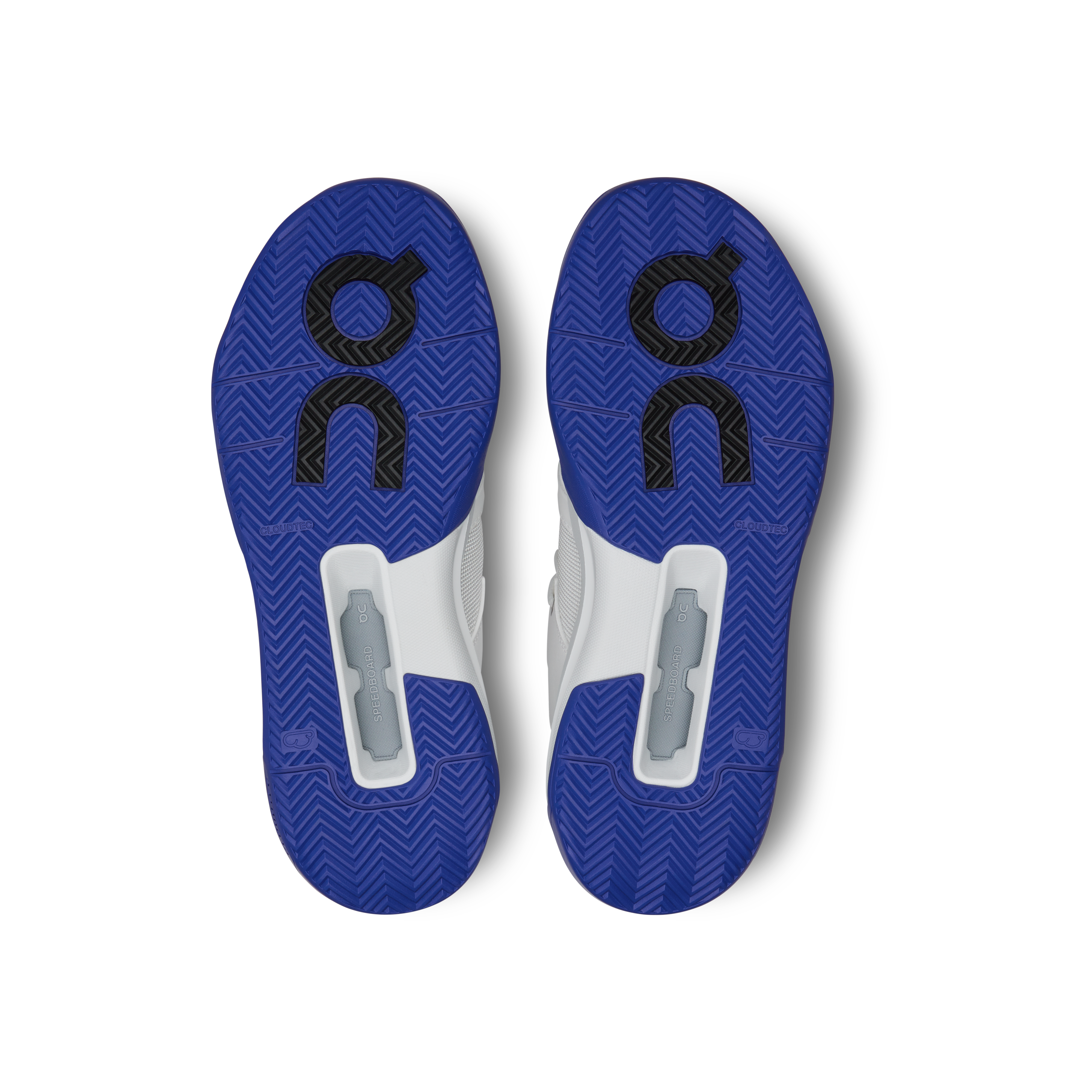 On THE ROGER Clubhouse Pro Youth Undyed & Indigo Youth Active life Shoes