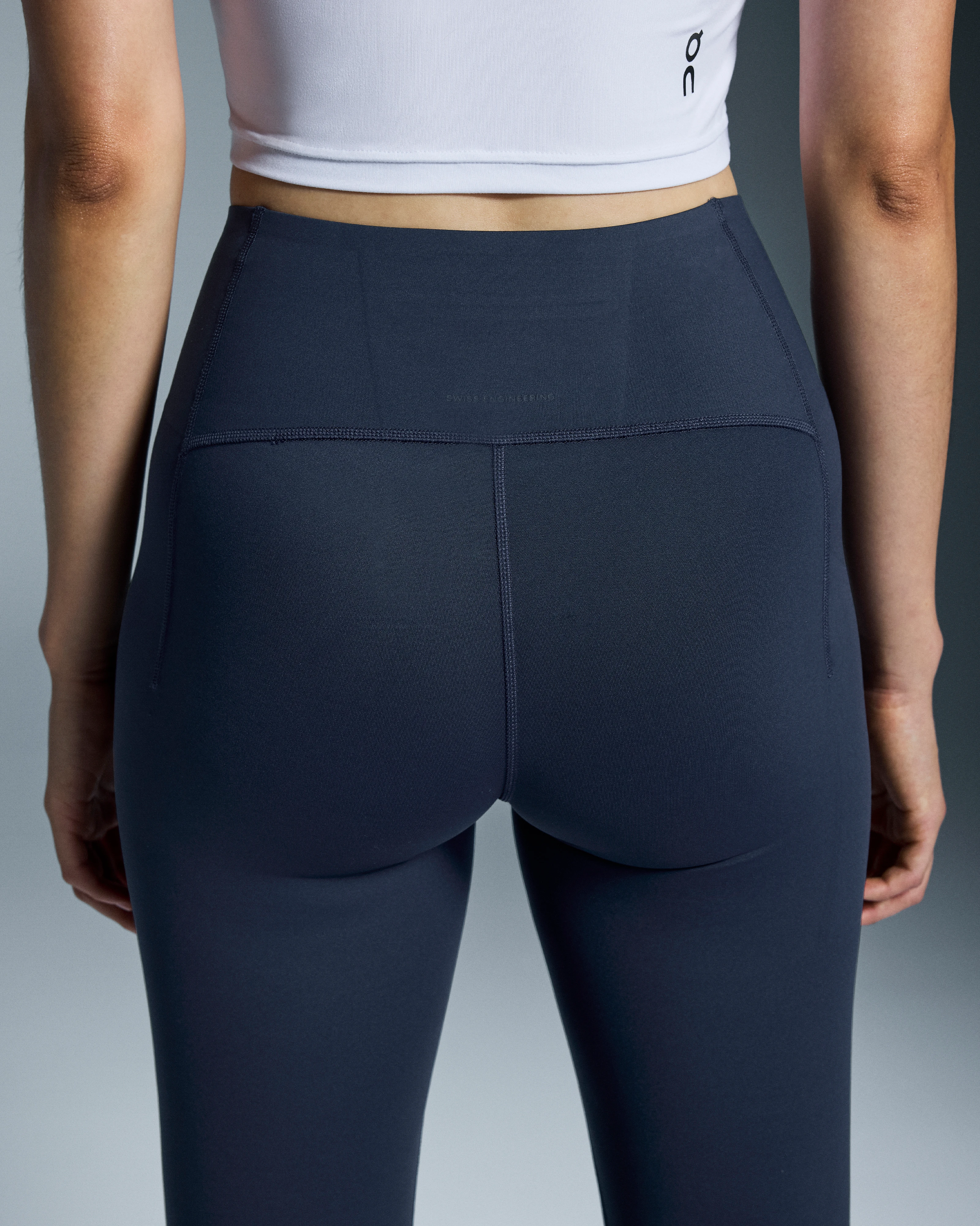 On Studio Tights Midnight Women Tights