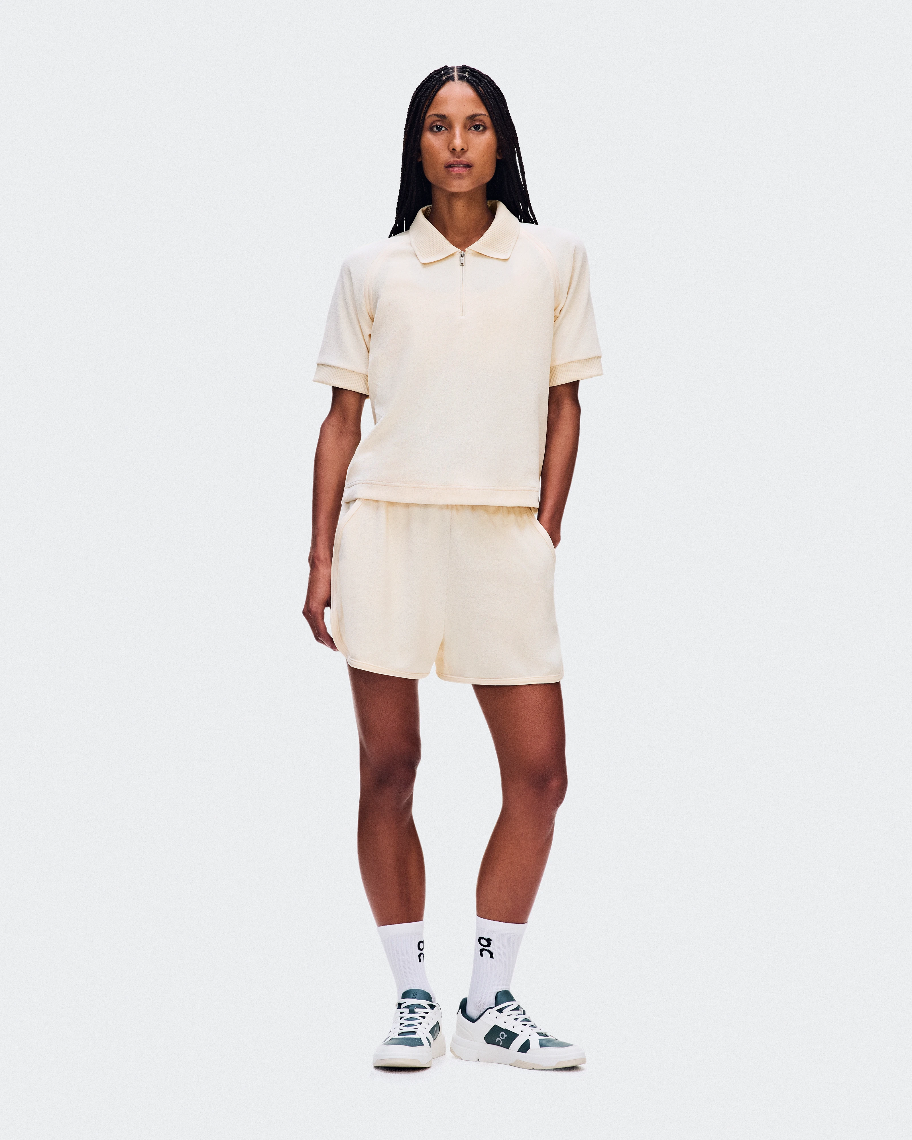 On Courtside Shorts Terry Chantilly Women Active life