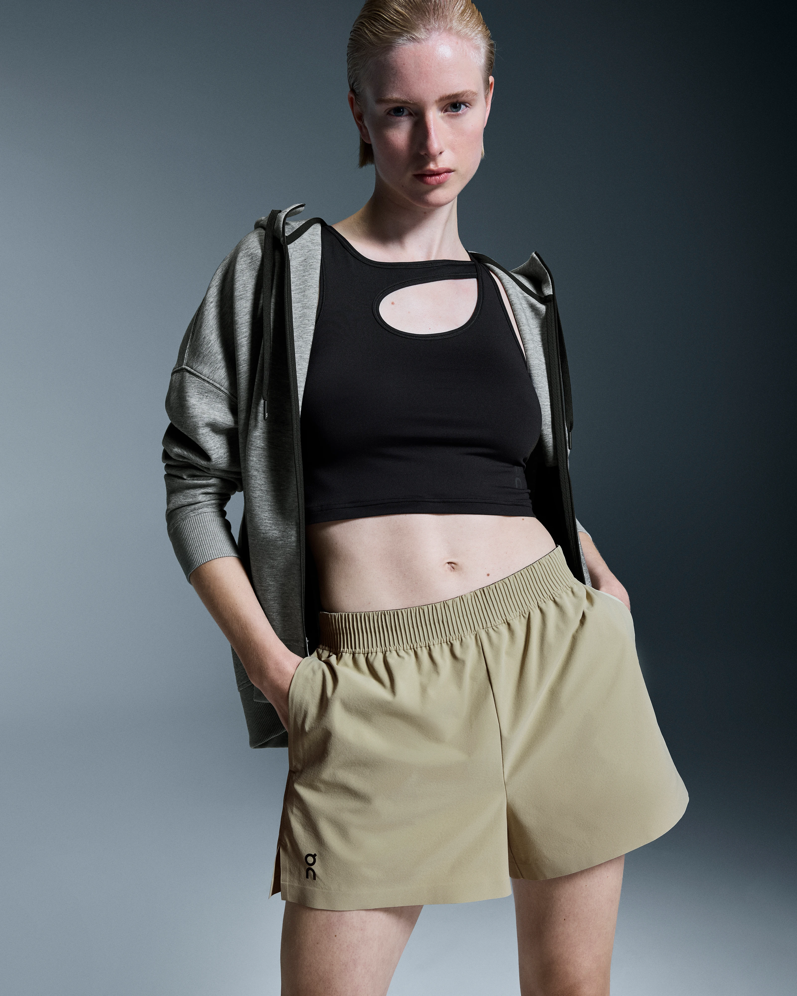 On Focus Shorts Caper Women Shorts