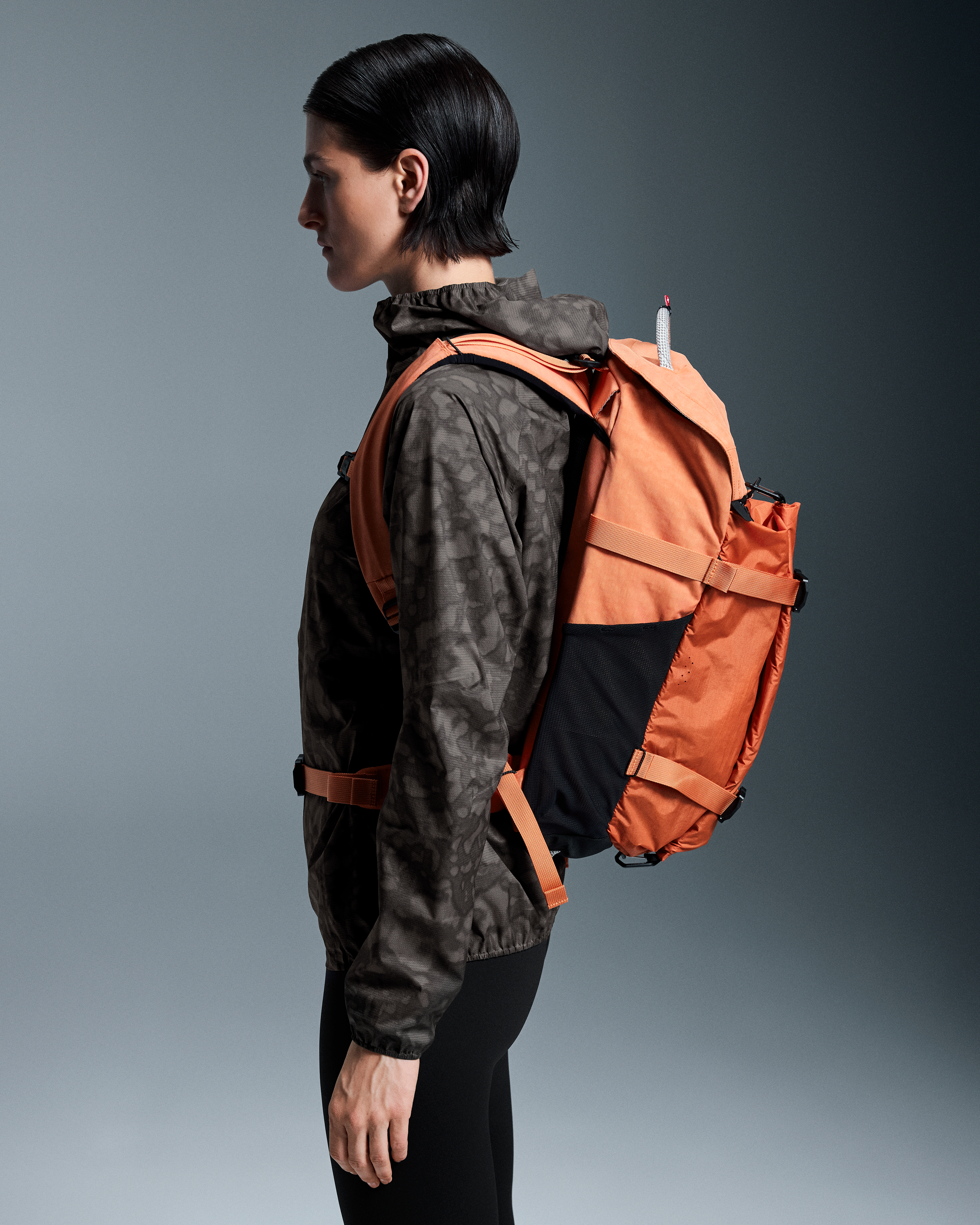 On Speed Pack 24L Elite Desert Glow Unisex Bags