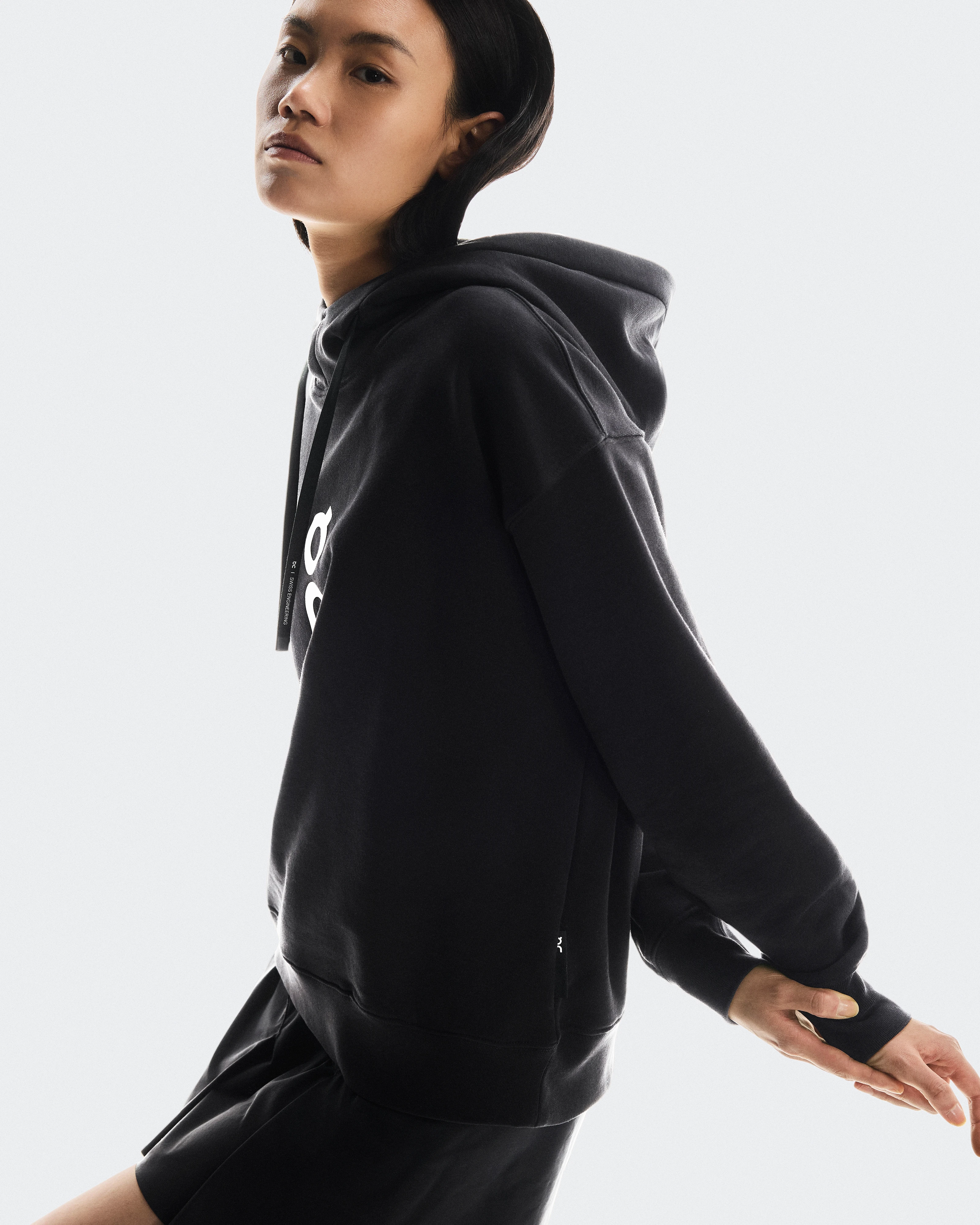 On Club Hoodie Tennis Black Women Hoodies and sweatshirts