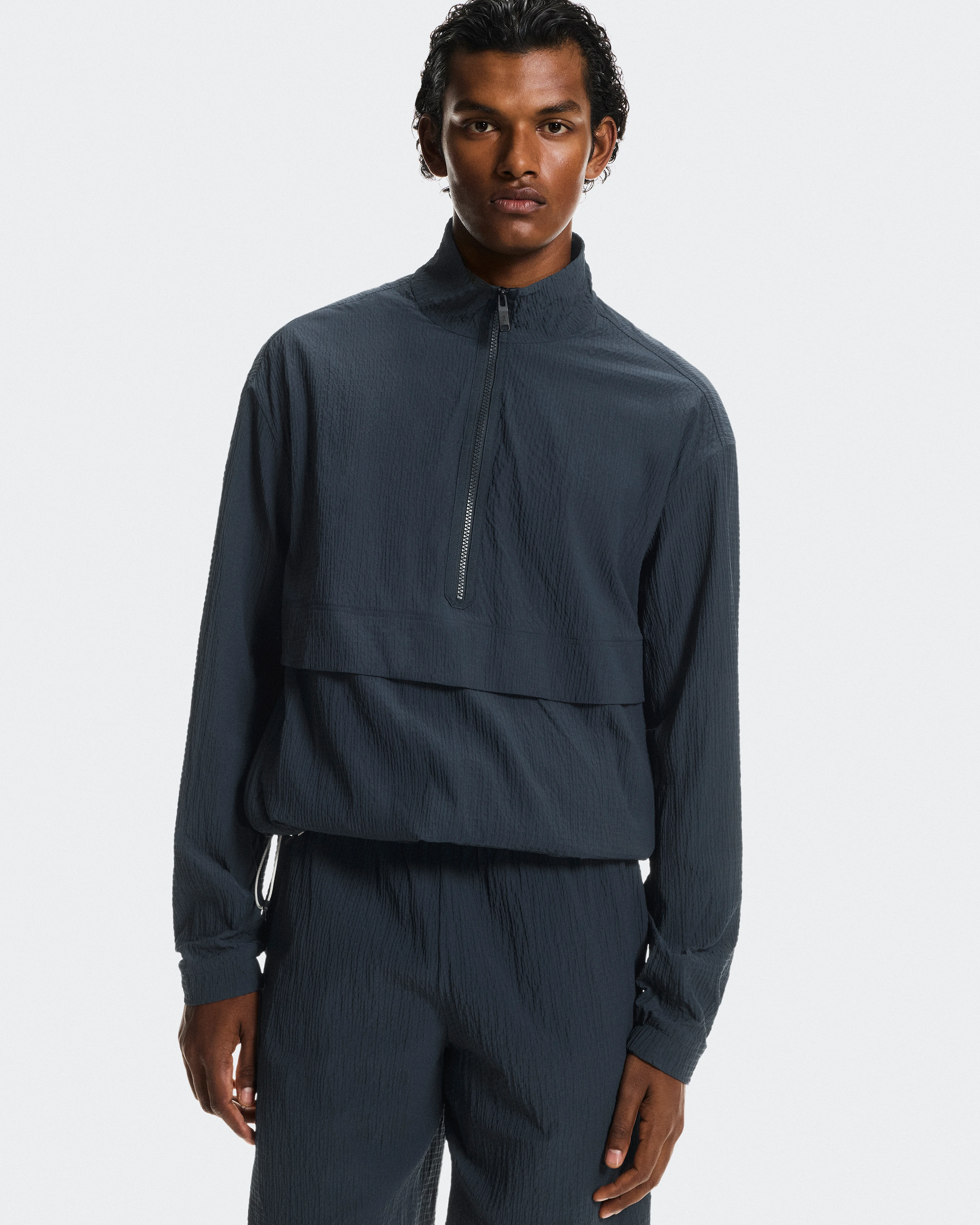 On Courtside 1/2 Zip Eaze Midnight Men Hoodies and sweatshirts
